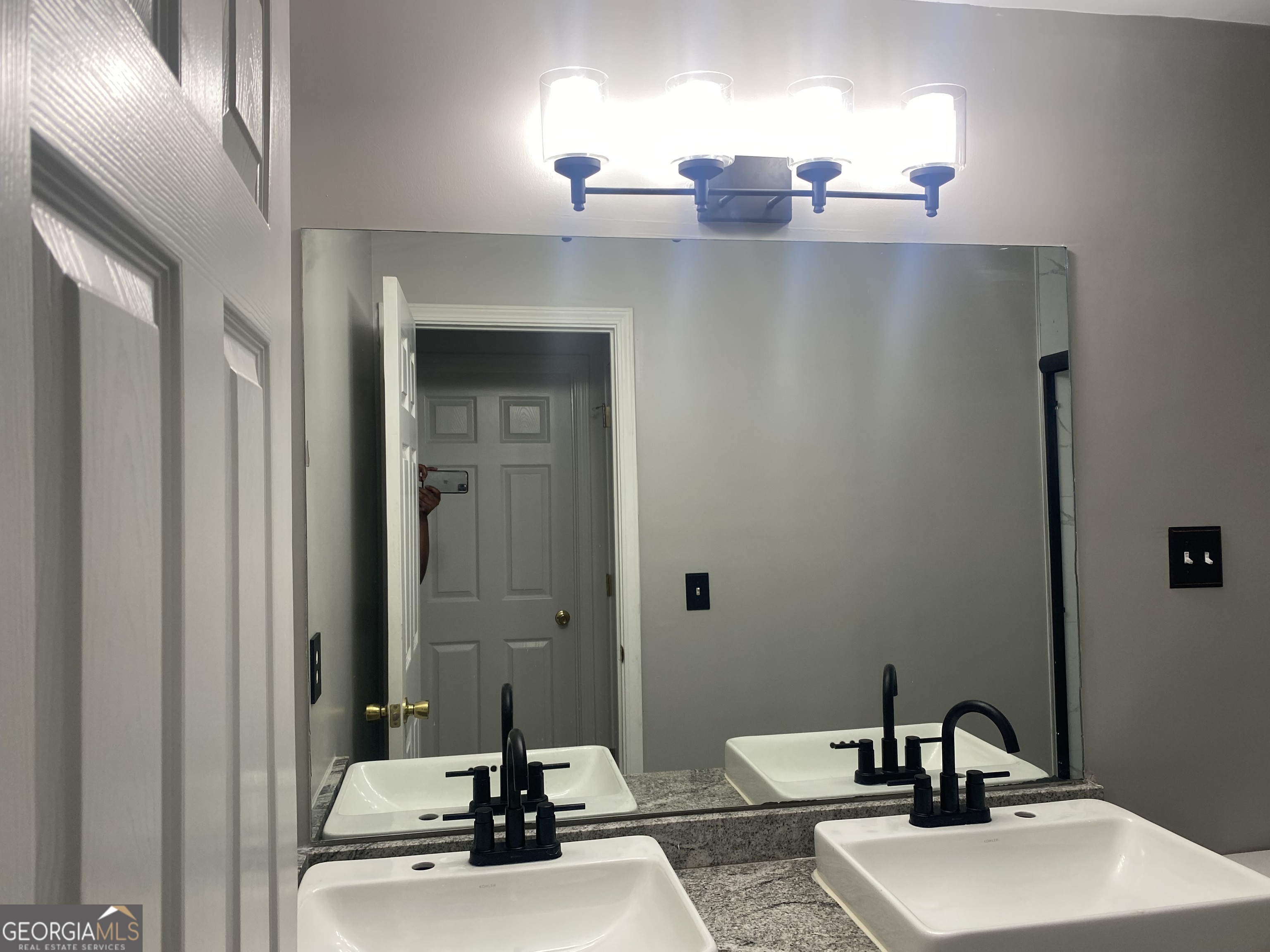 2170 Thorndale Drive SW Lilburn GA 30047