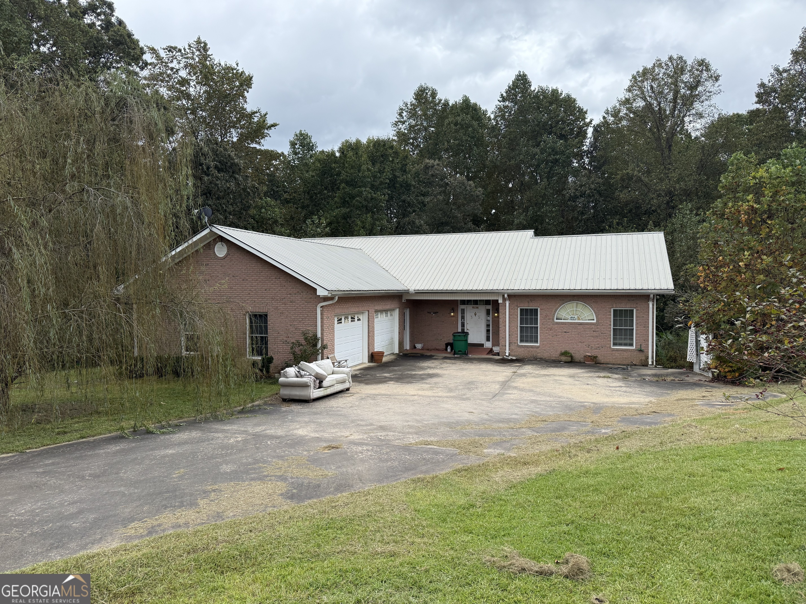 424 Law House Road Toccoa GA 30577
