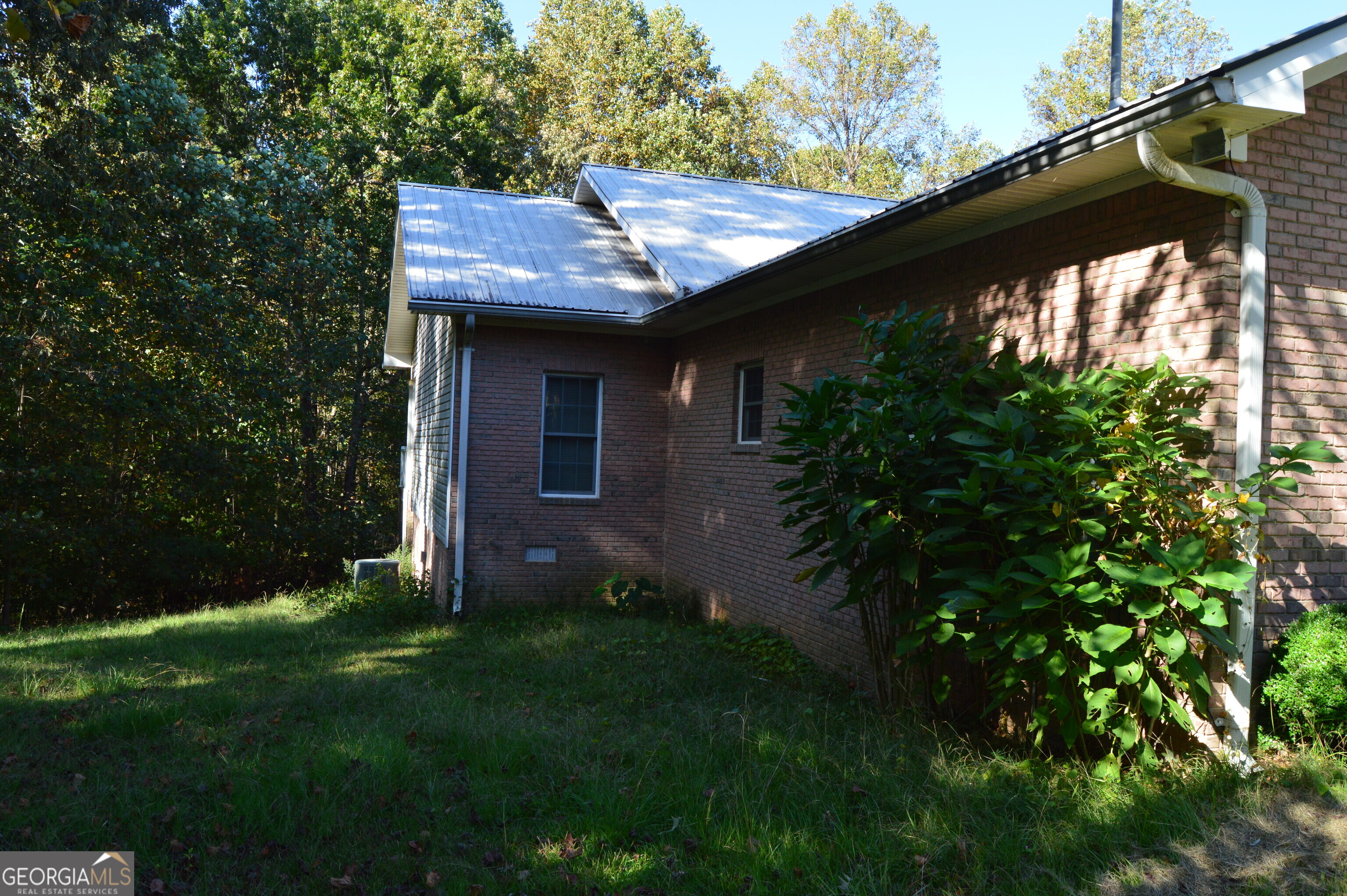 424 Law House Road Toccoa GA 30577