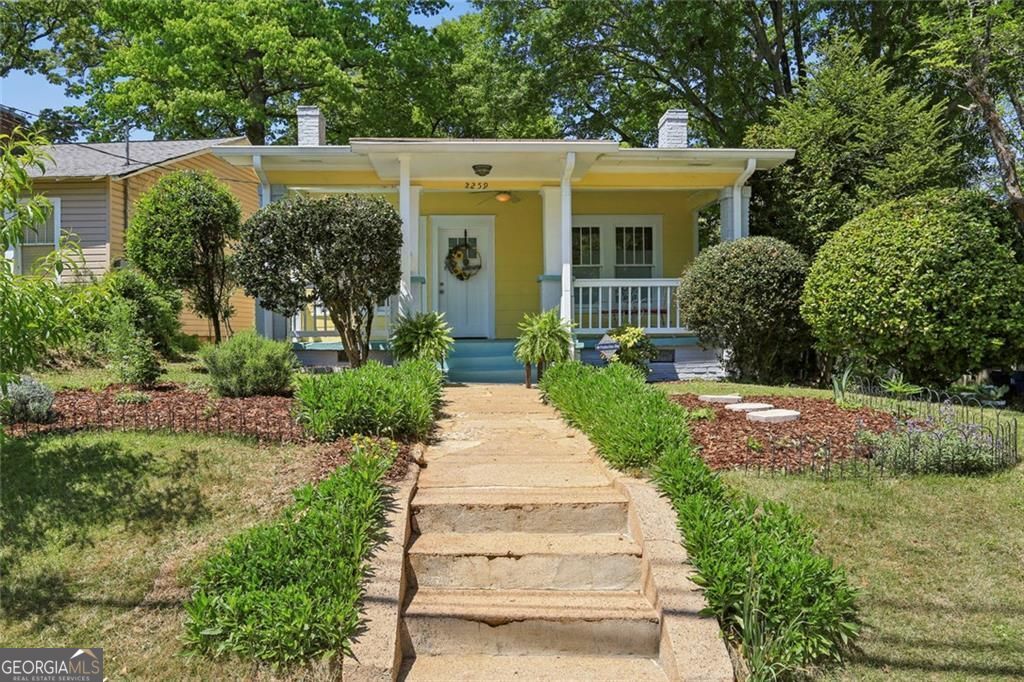 2259 Newnan Street East Point GA 30344