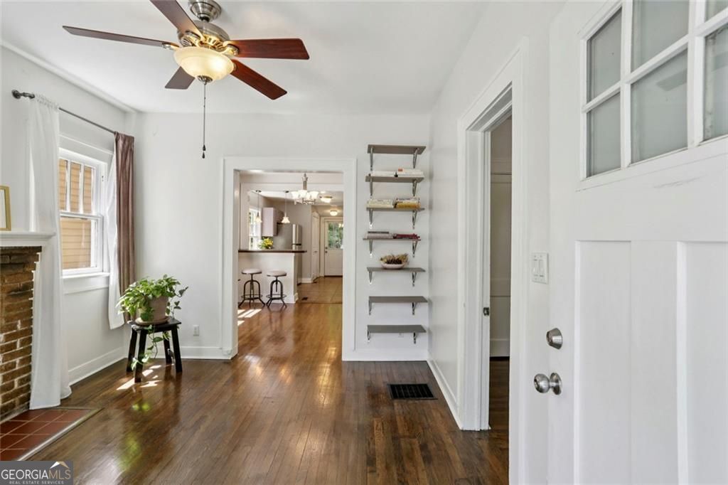 2259 Newnan Street East Point GA 30344