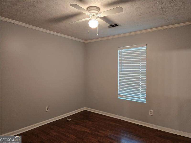 115 Bond Drive Ellenwood GA 30294