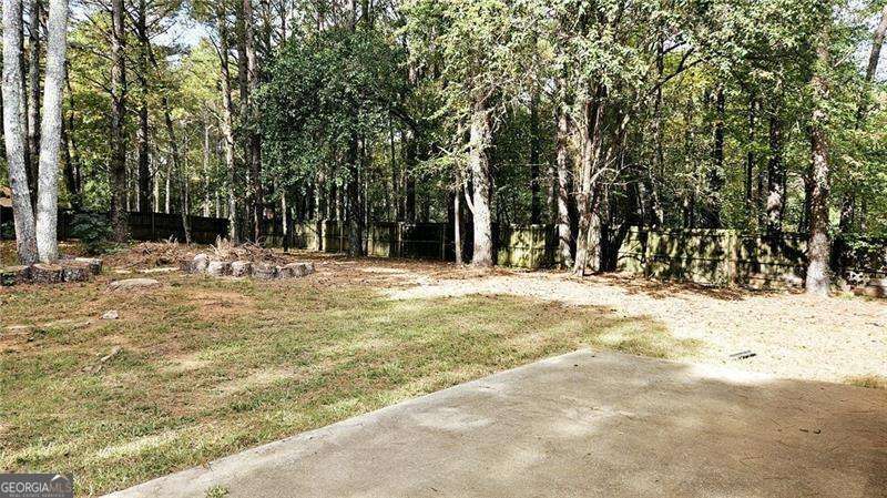 115 Bond Drive Ellenwood GA 30294