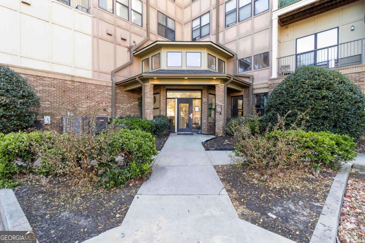 898 Oak Street SW Atlanta GA 30310
