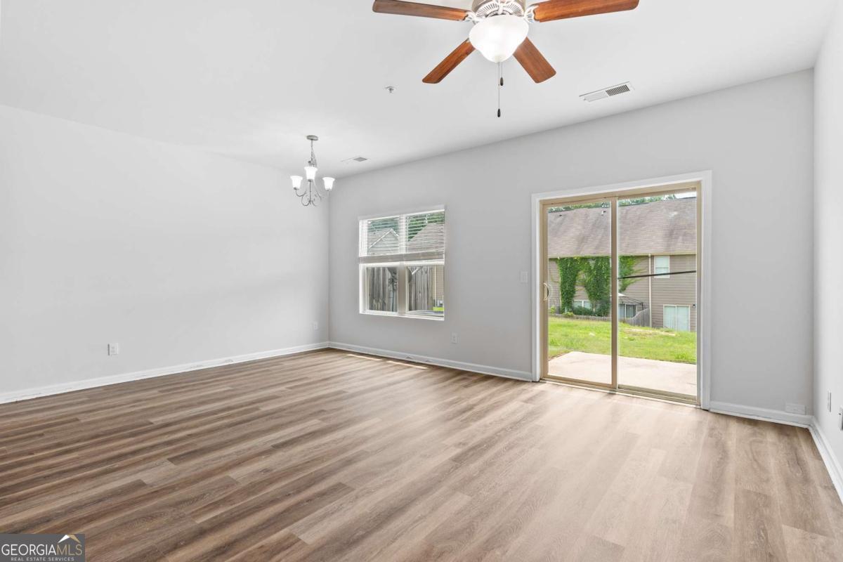 1931 Old Dogwood Jonesboro GA 30238