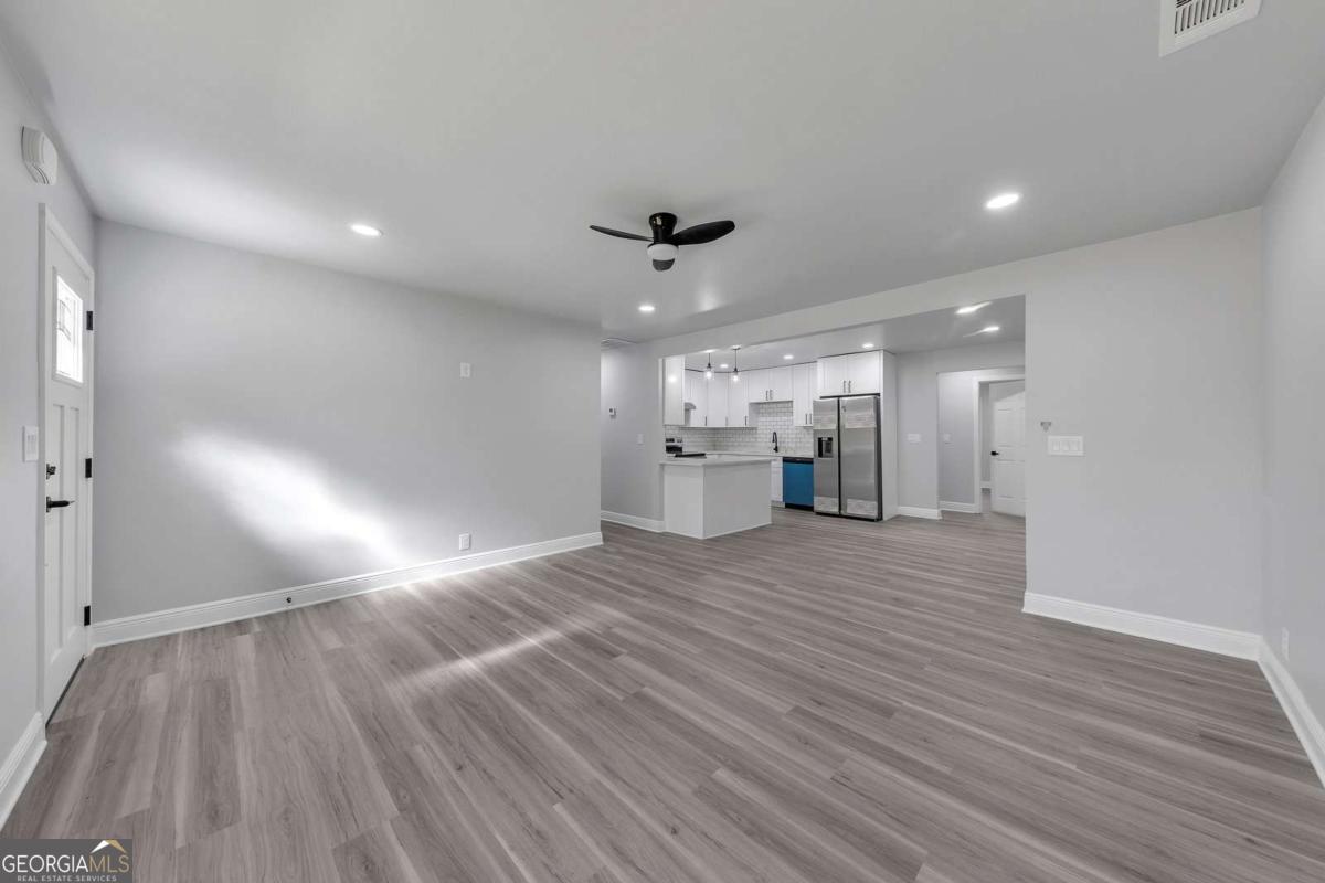 945 King Road Riverdale GA 30296