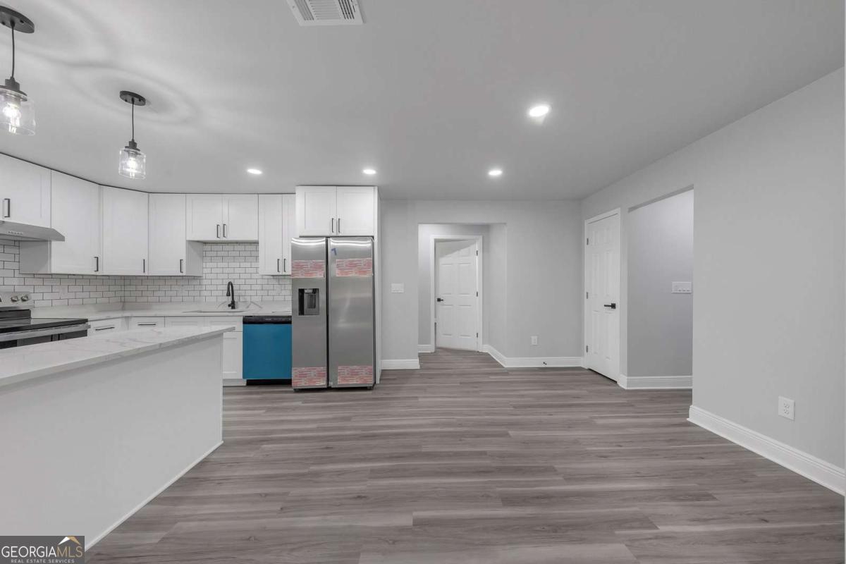 945 King Road Riverdale GA 30296