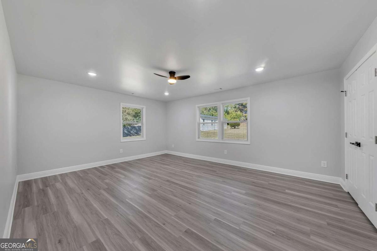 945 King Road Riverdale GA 30296