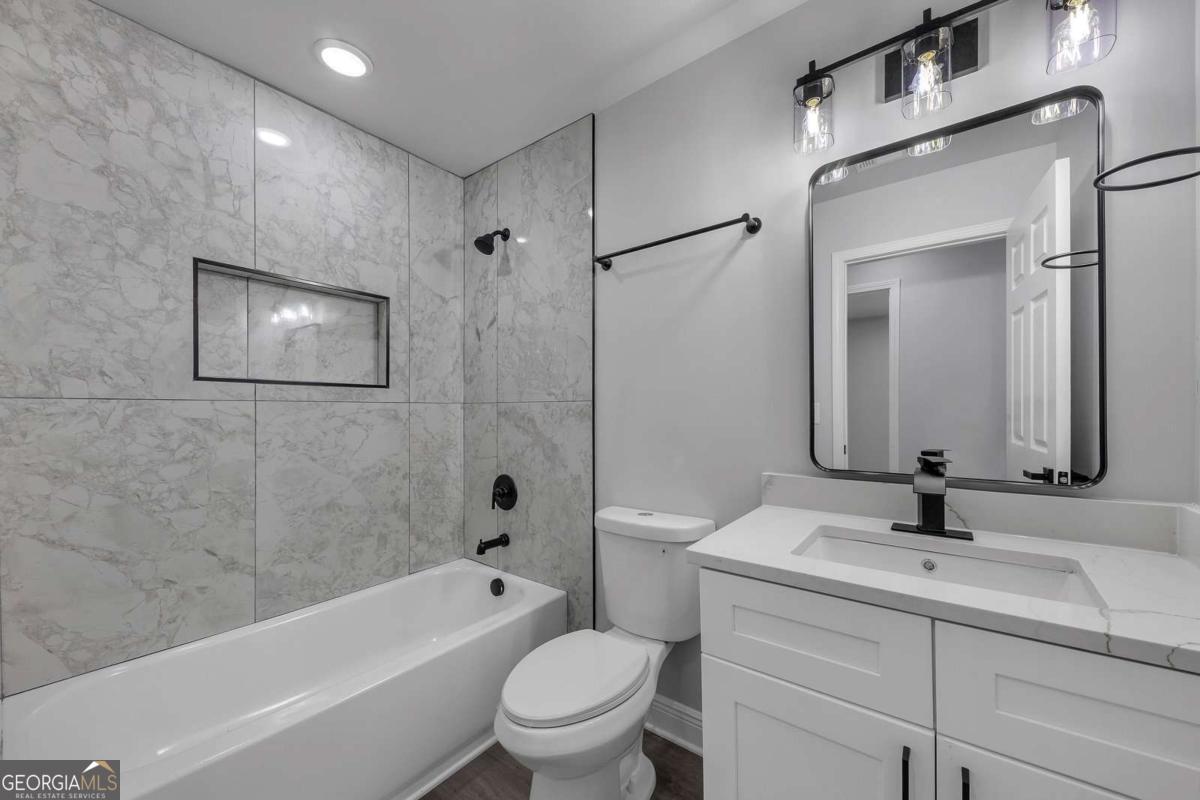 945 King Road Riverdale GA 30296