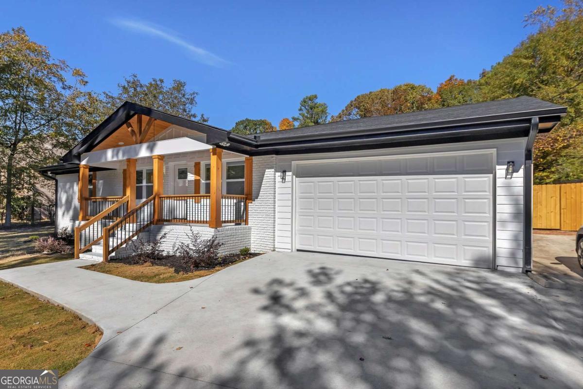 945 King Road Riverdale GA 30296