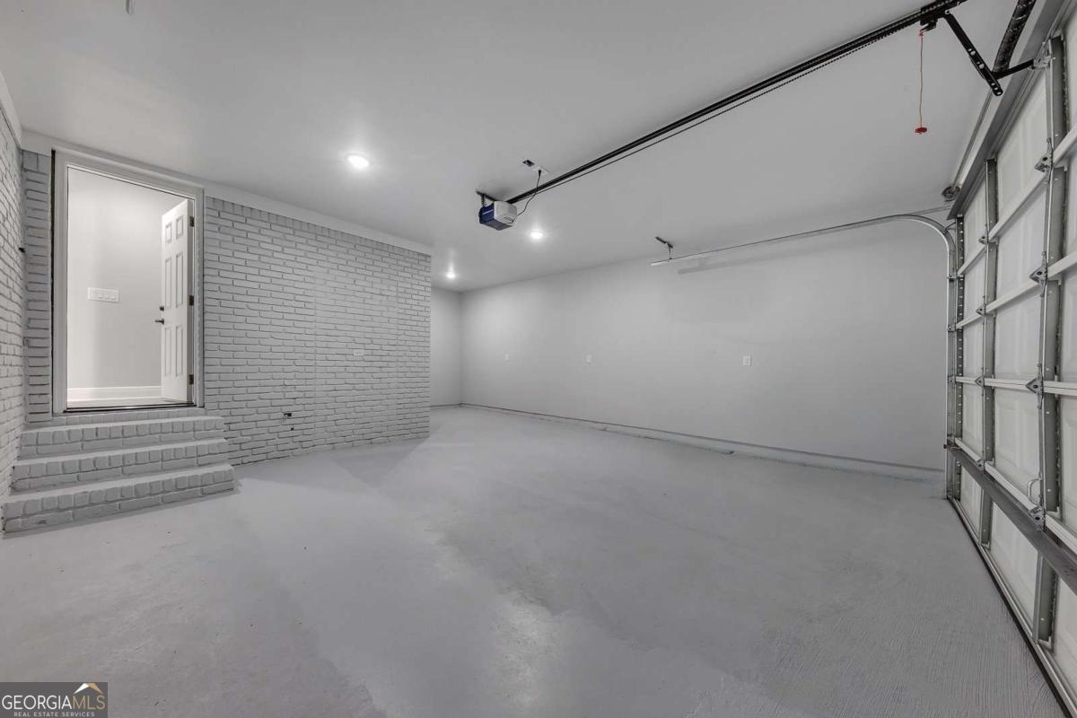 945 King Road Riverdale GA 30296