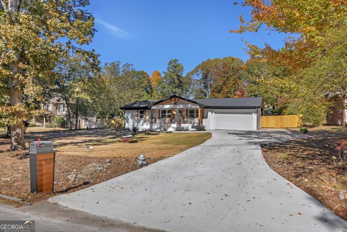 945 King Road Riverdale GA 30296