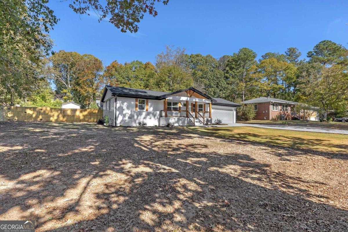 945 King Road Riverdale GA 30296