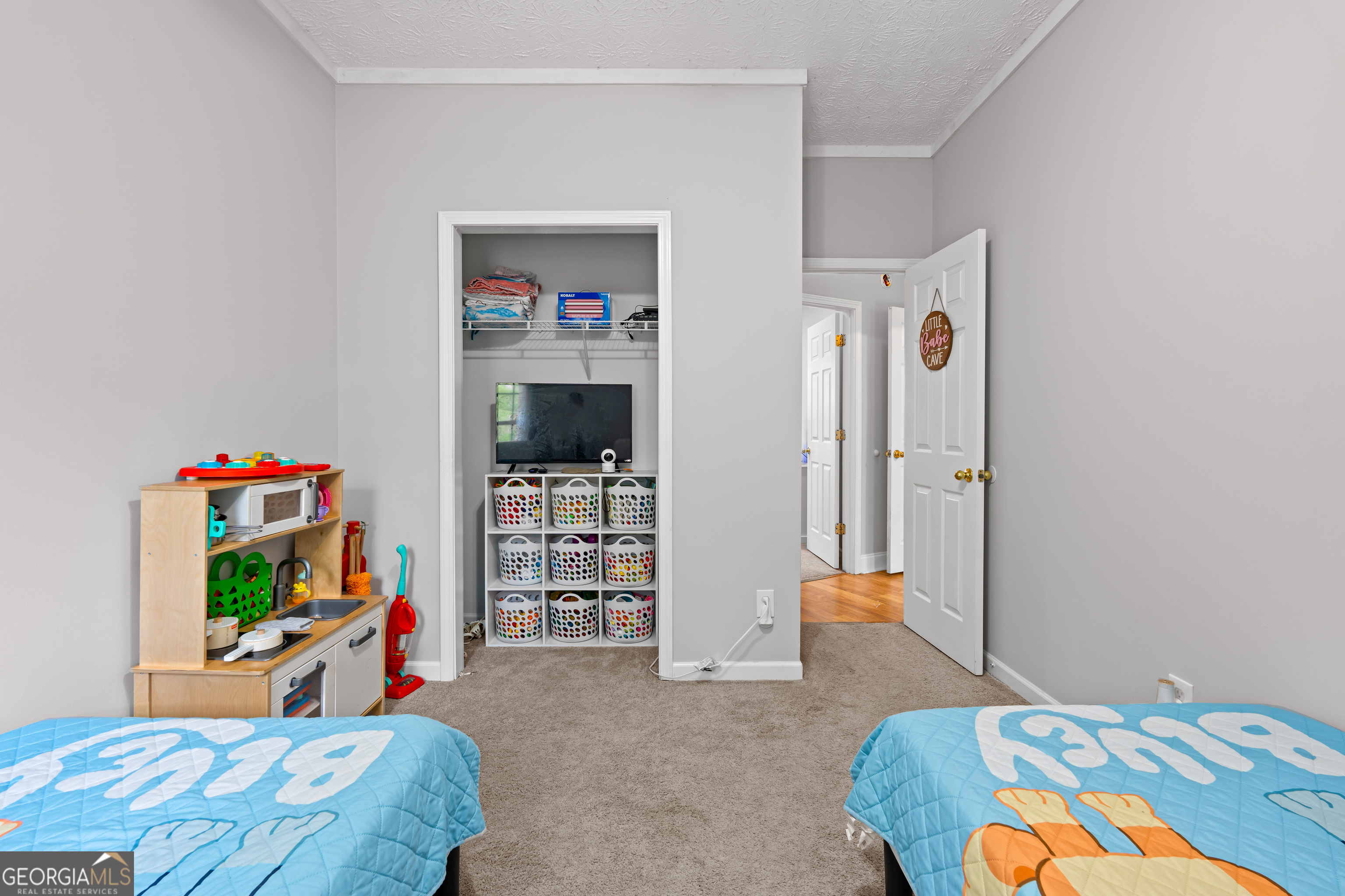 35 S Robin Lane Newnan GA 30263