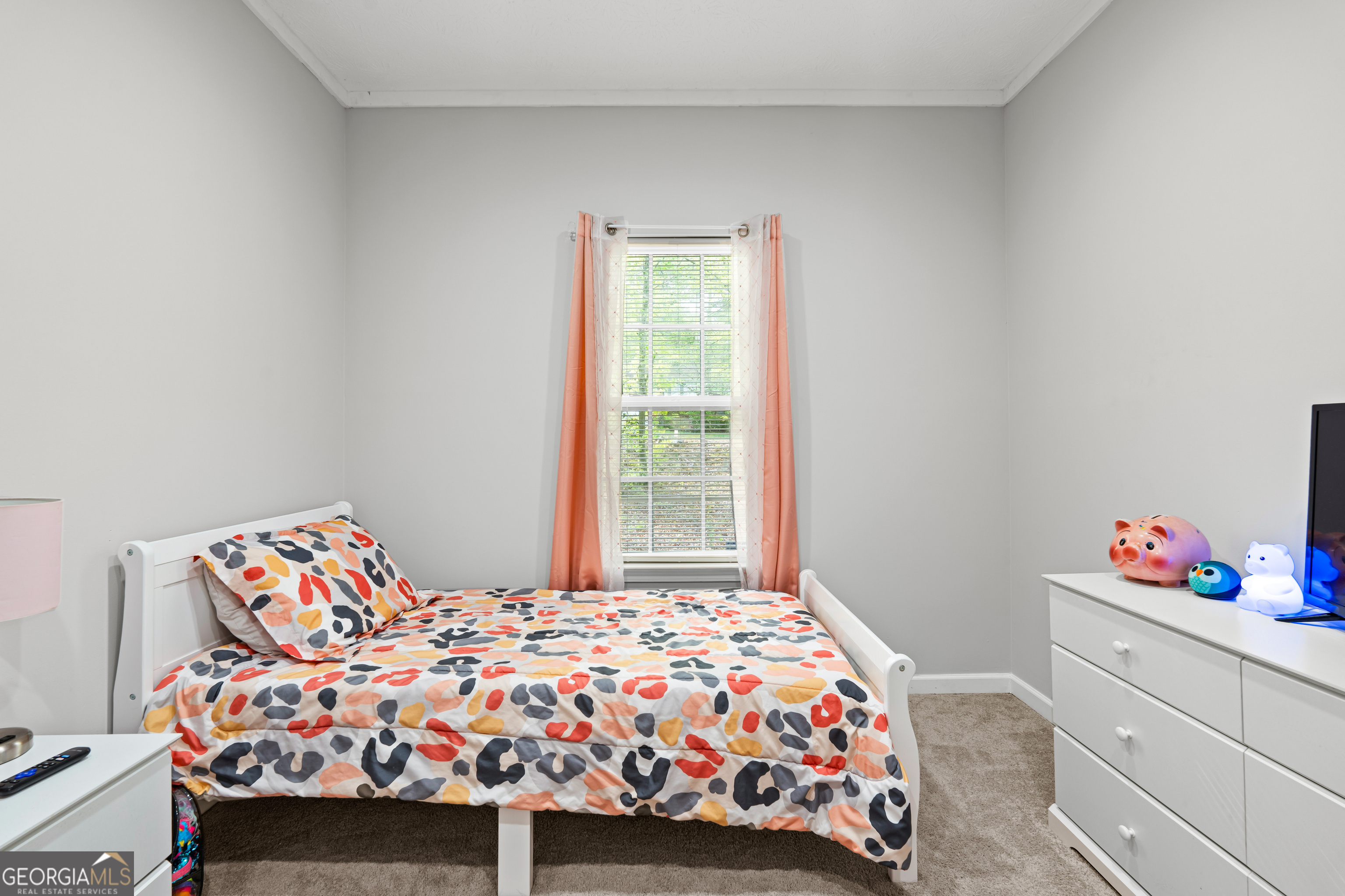 35 S Robin Lane Newnan GA 30263
