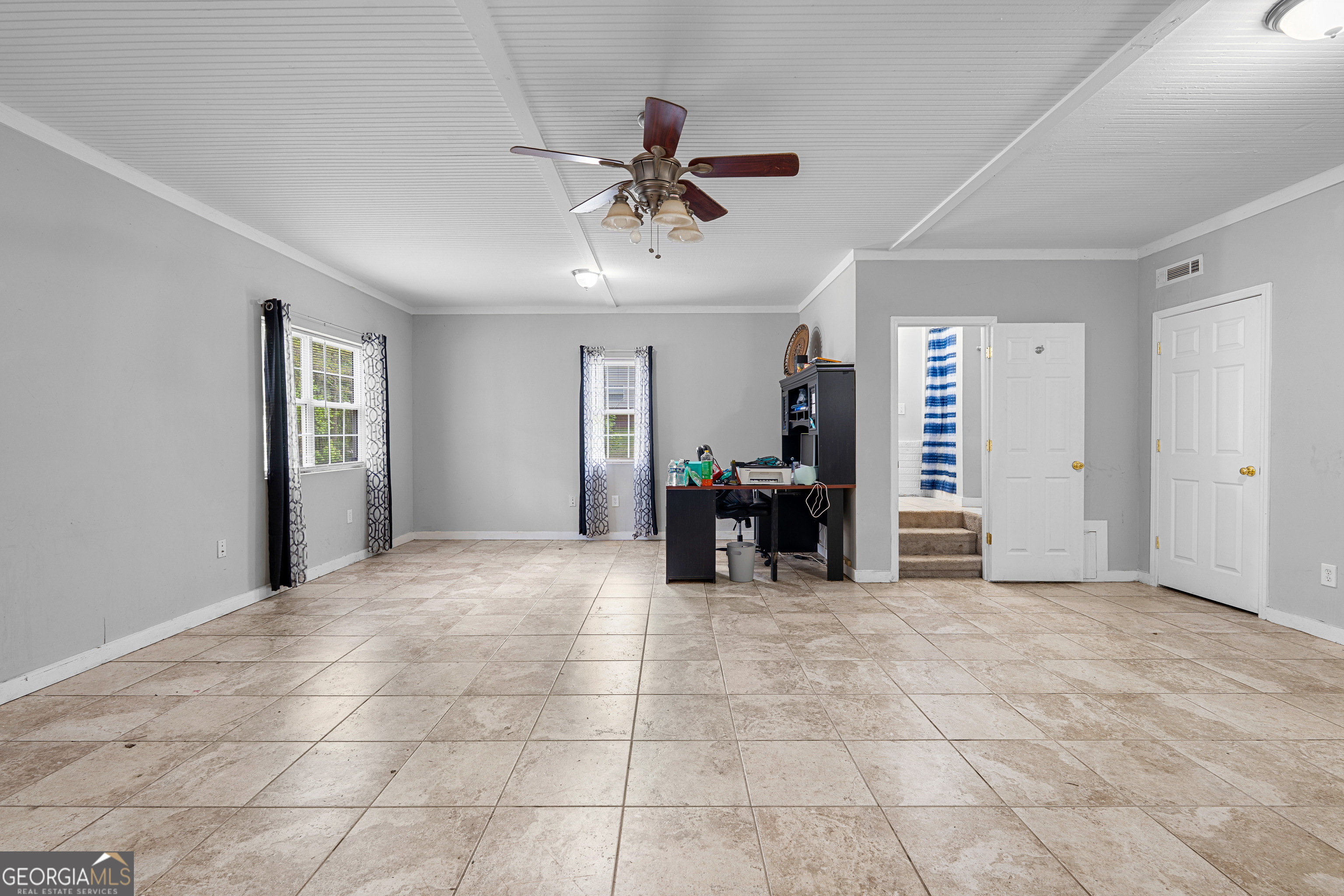 35 S Robin Lane Newnan GA 30263