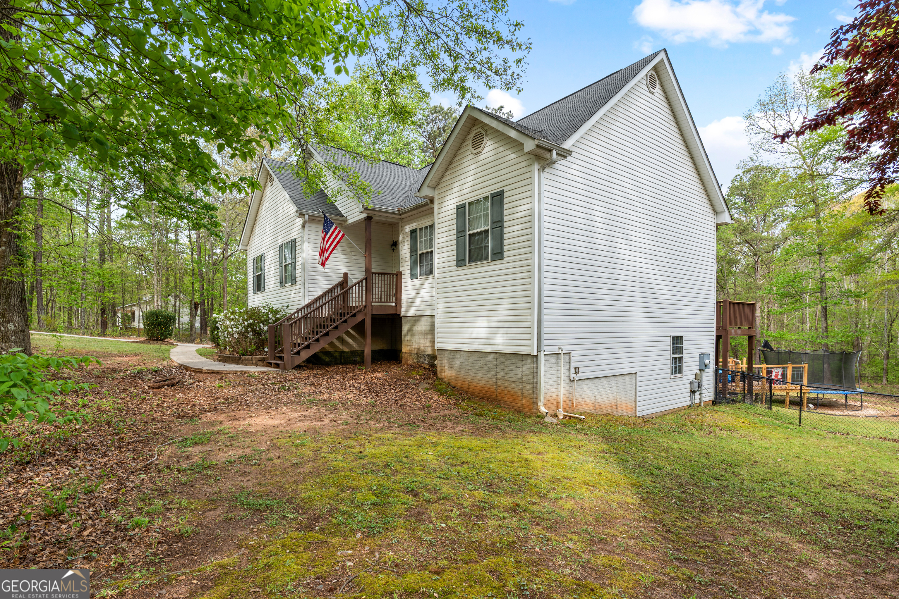 35 S Robin Lane Newnan GA 30263