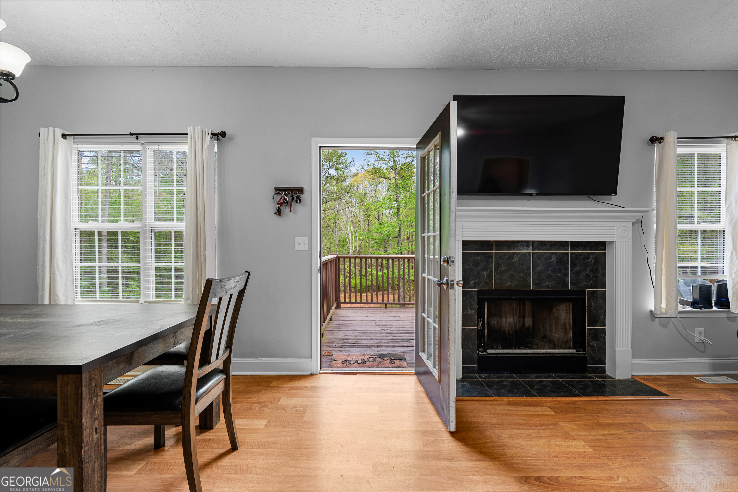 35 S Robin Lane Newnan GA 30263