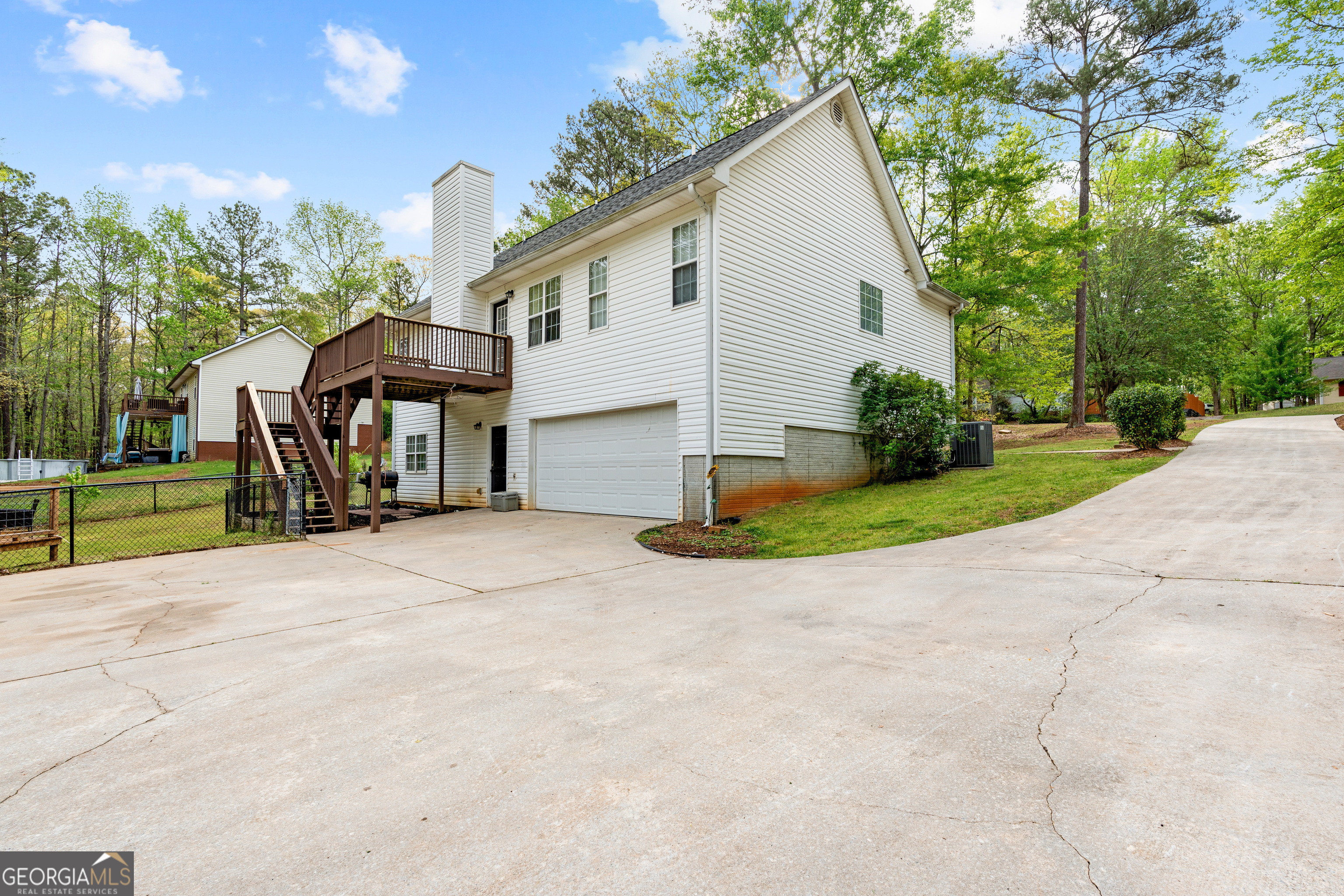35 S Robin Lane Newnan GA 30263