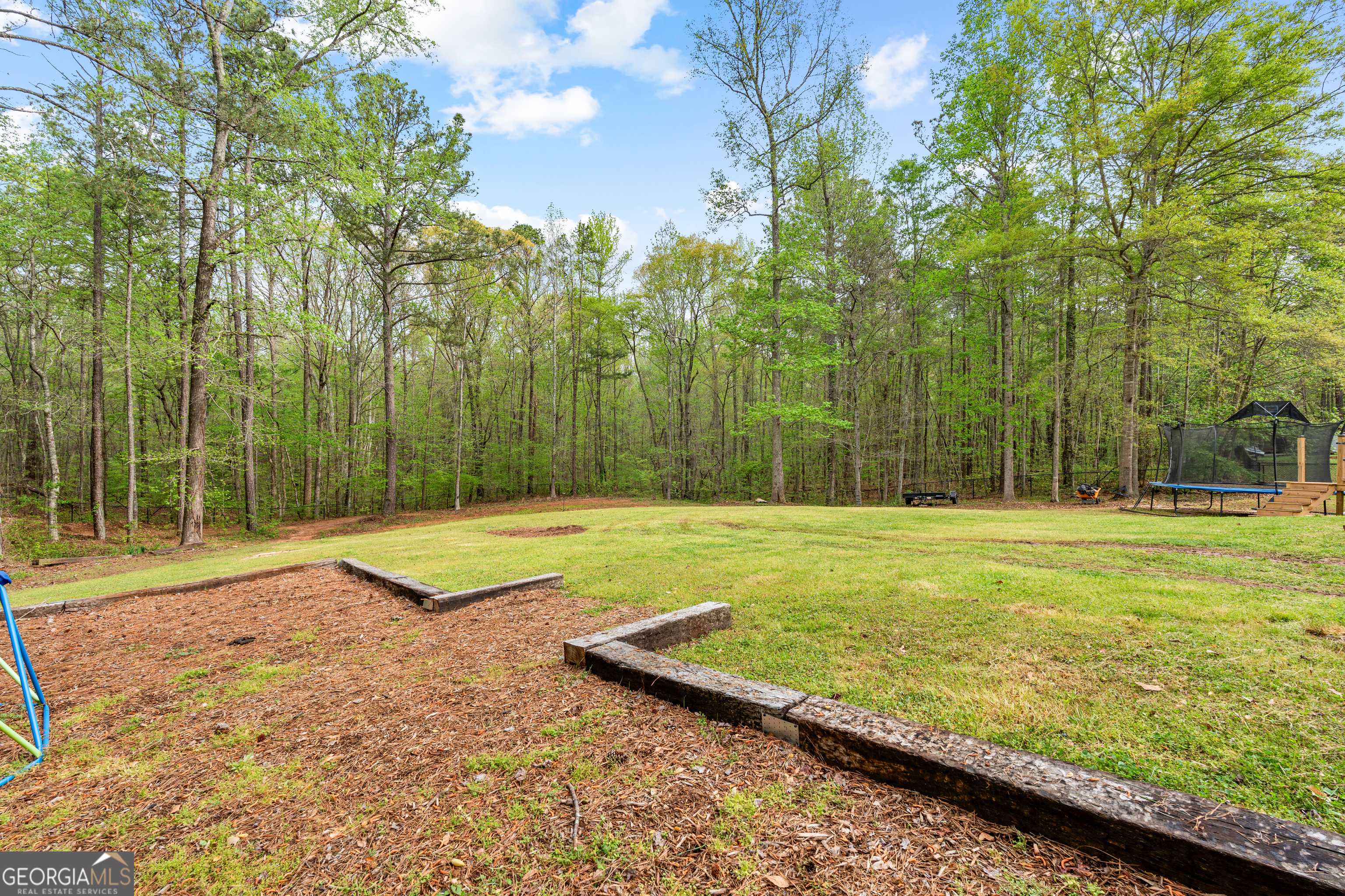 35 S Robin Lane Newnan GA 30263