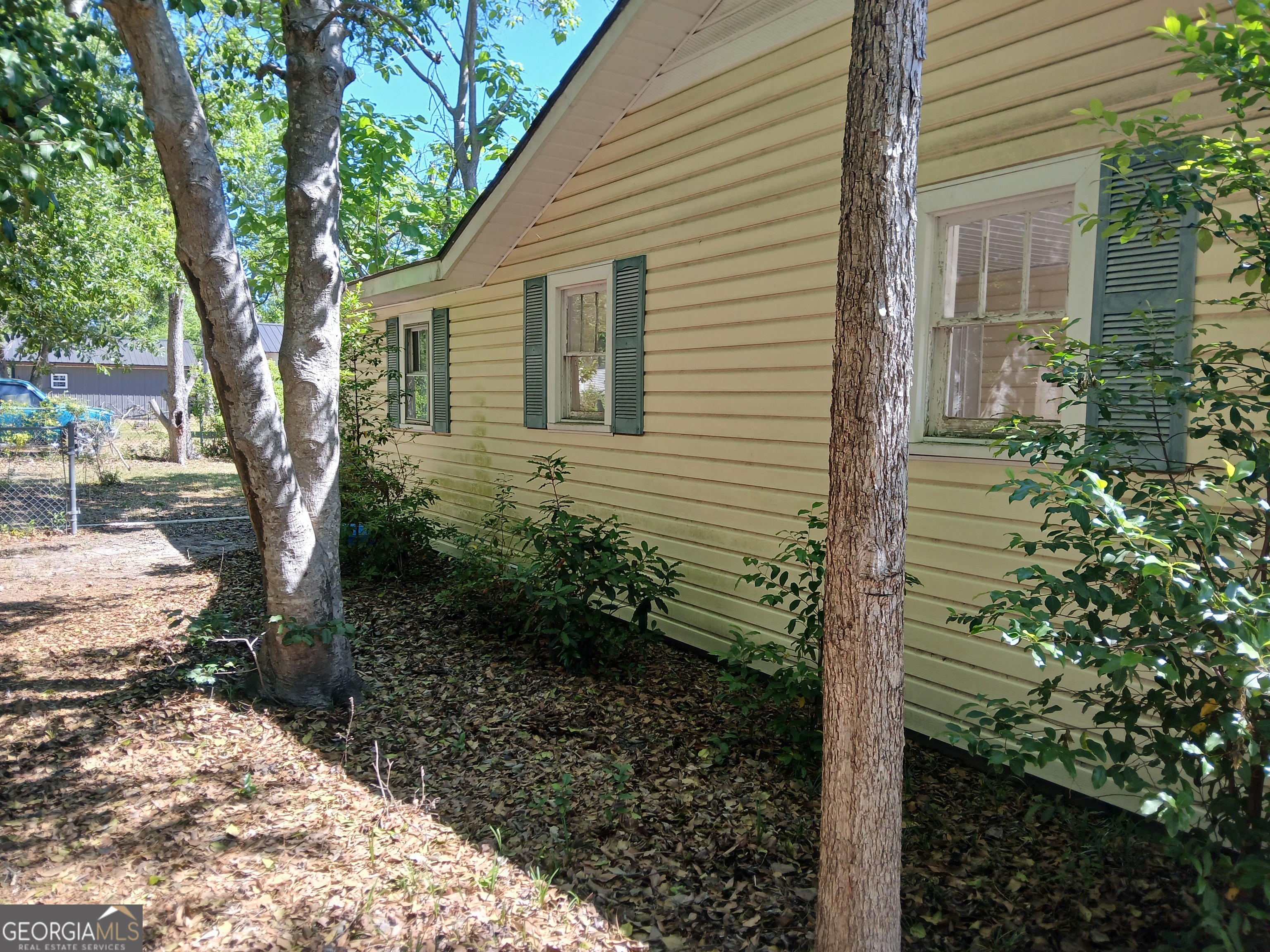 702 N Church Alma GA 31510