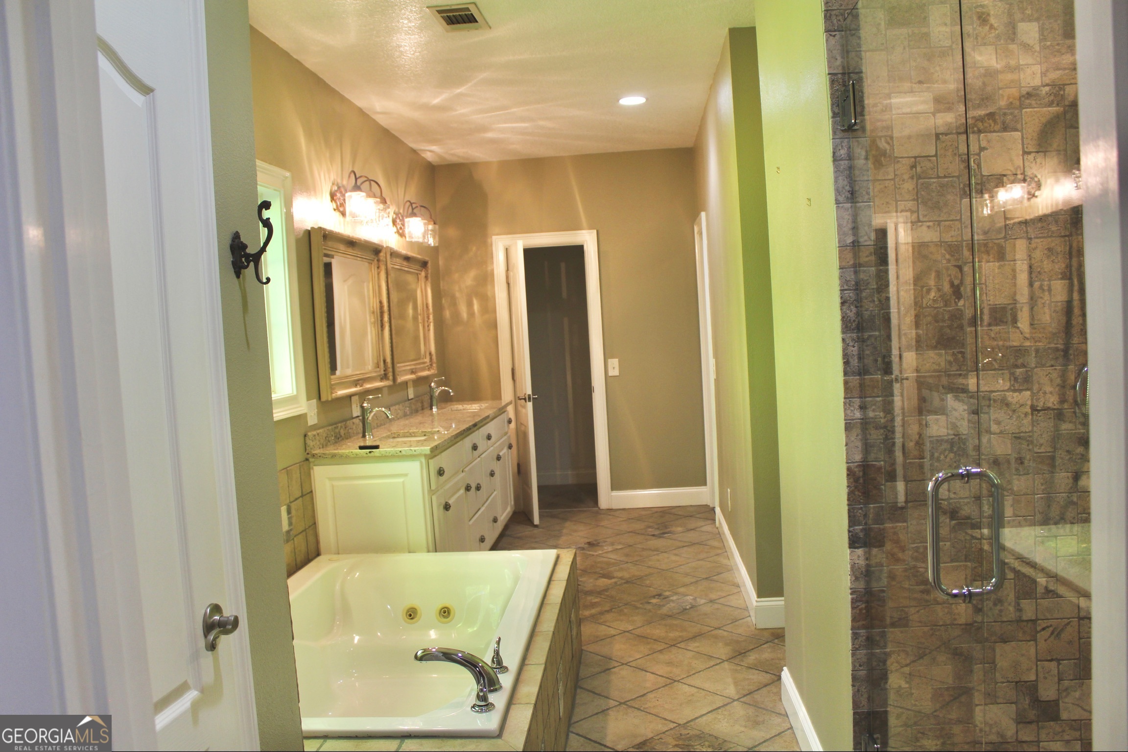405 Canterbury Drive Lagrange GA 30241