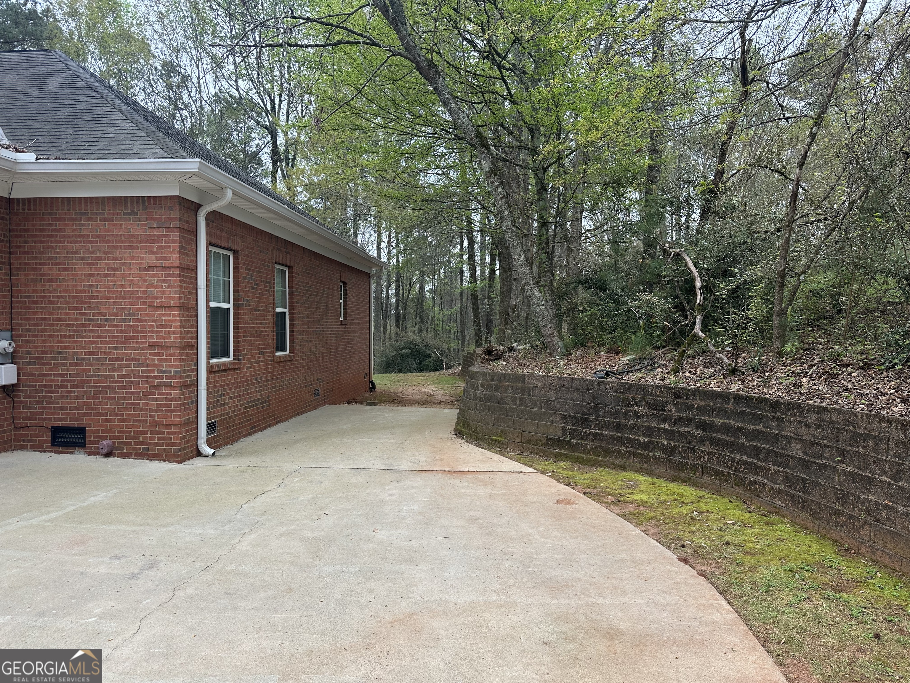 405 Canterbury Drive Lagrange GA 30241