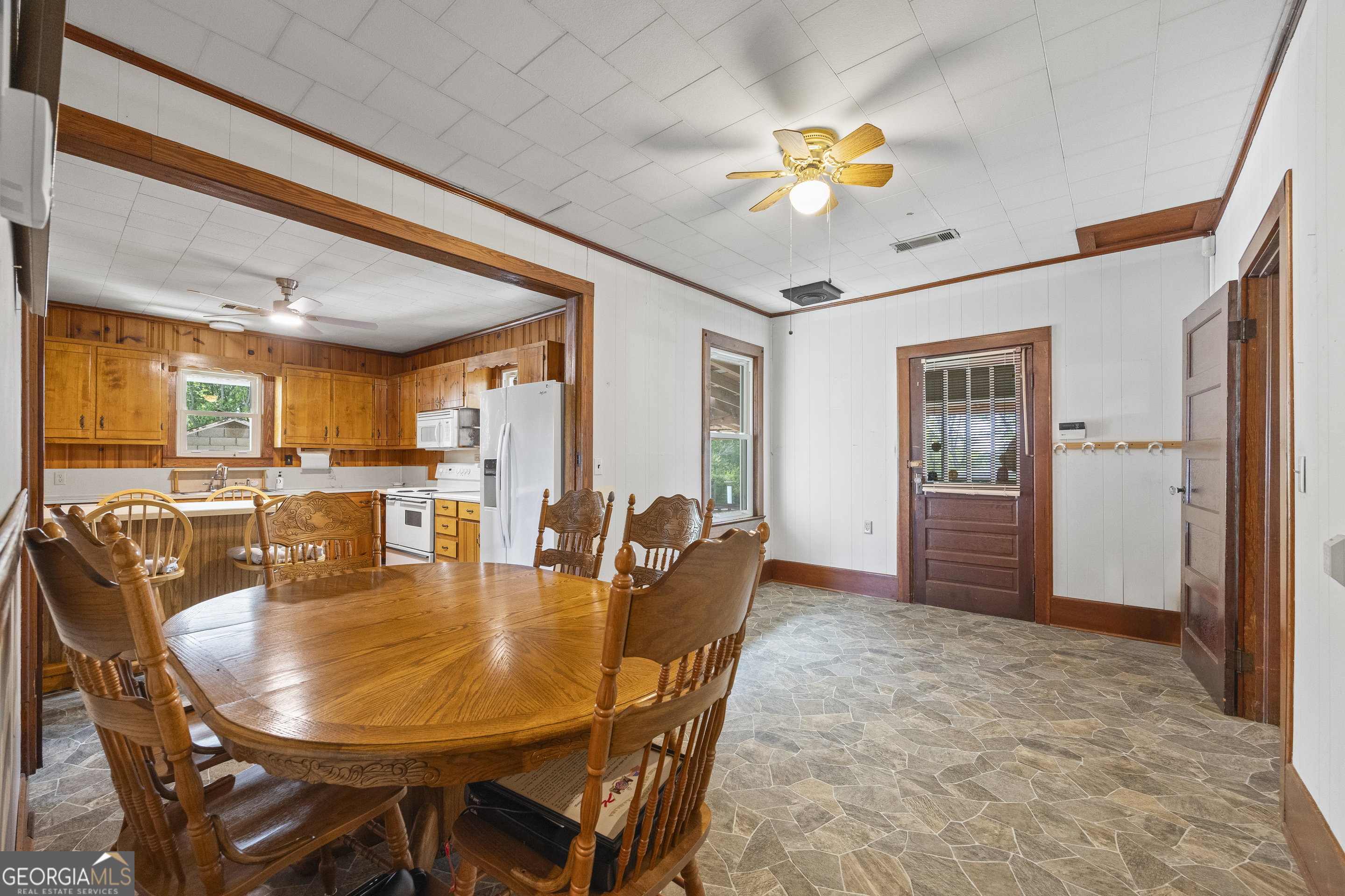 1829 Hewell Road Dewy Rose GA 30634