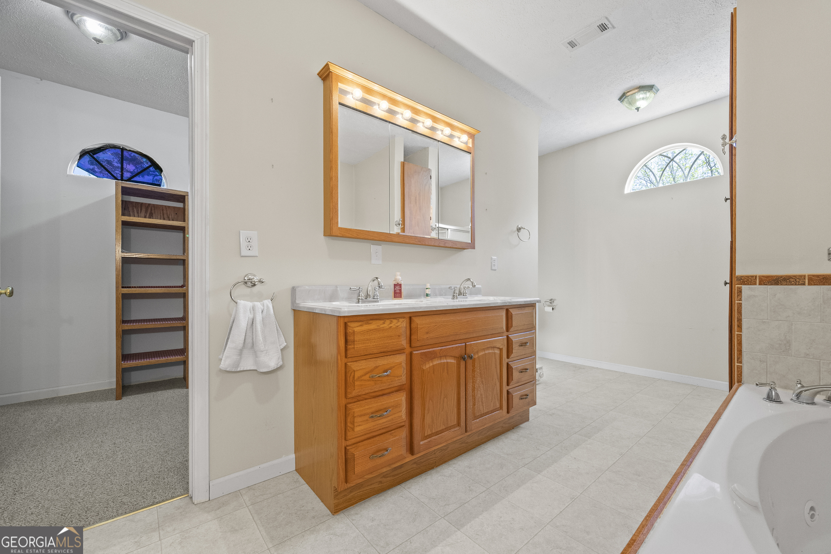 1829 Hewell Road Dewy Rose GA 30634