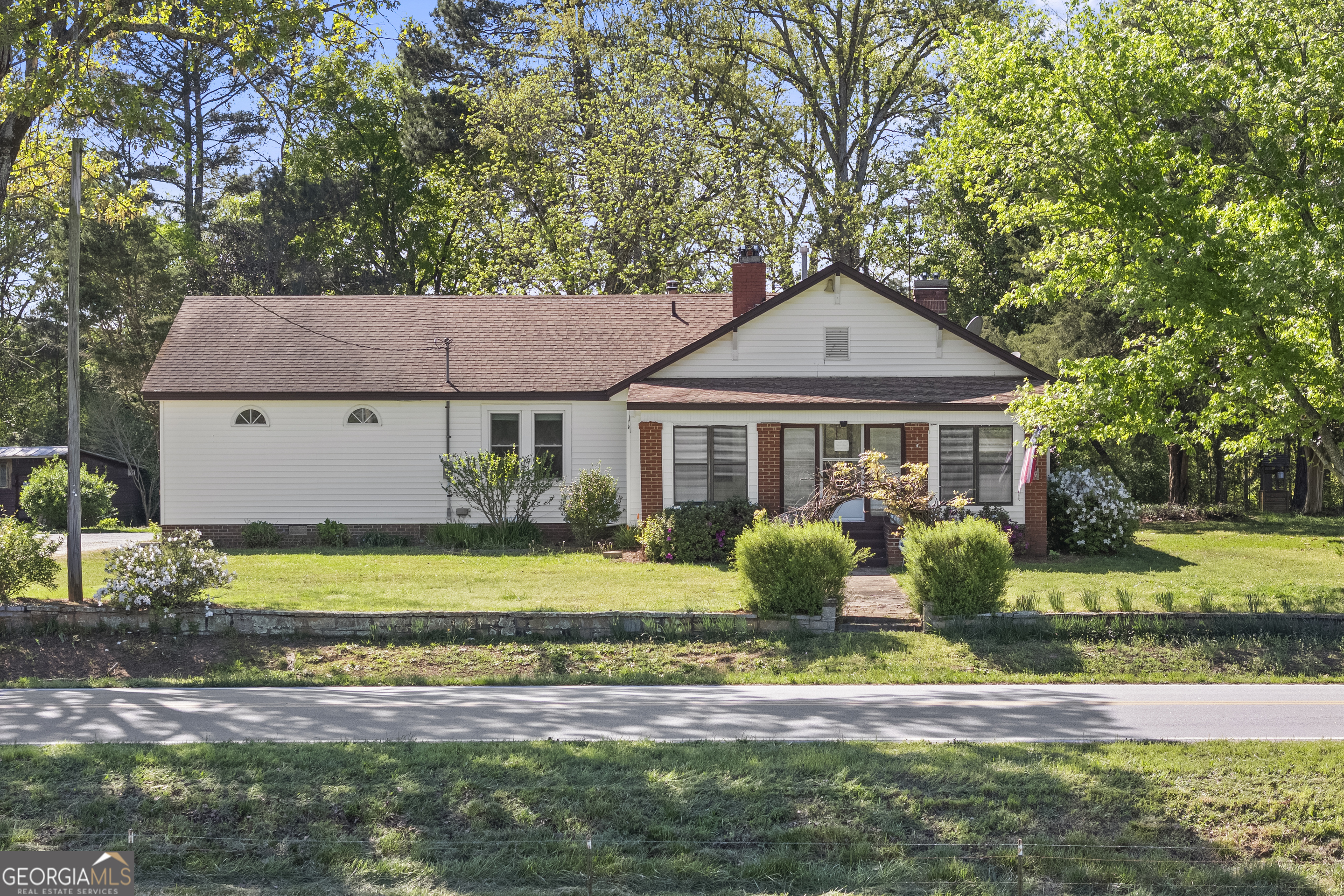 1829 Hewell Road Dewy Rose GA 30634