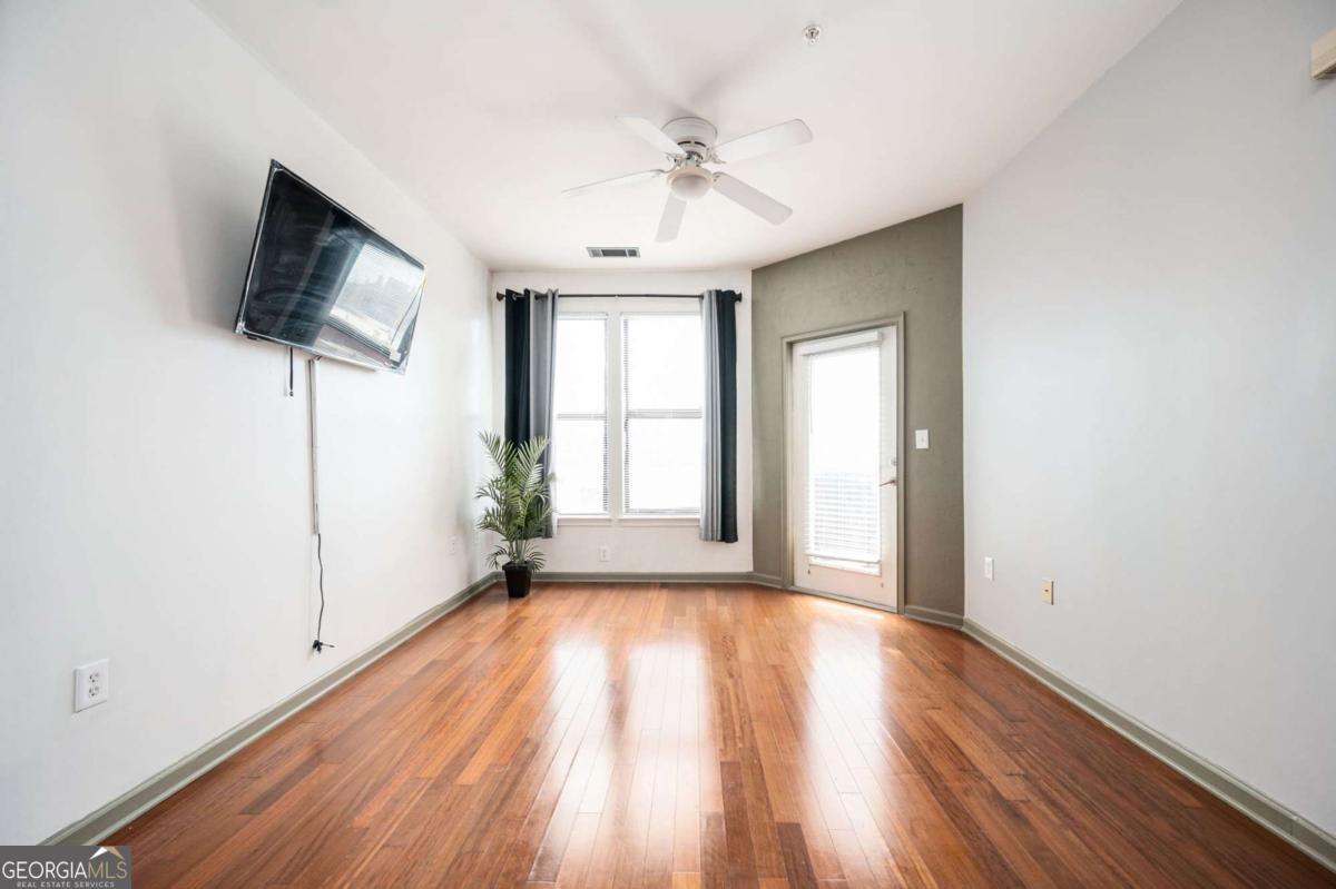 898 Oak Street SW Atlanta GA 30310