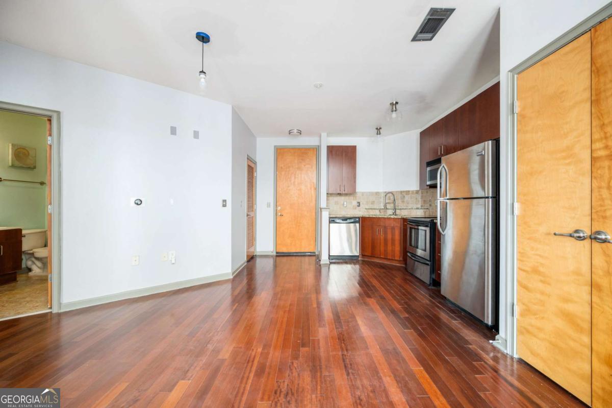 898 Oak Street SW Atlanta GA 30310