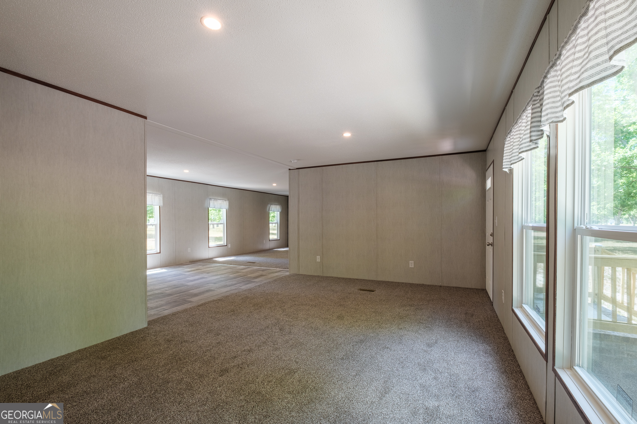 2853 Lake Lannell Road Odum GA 31555