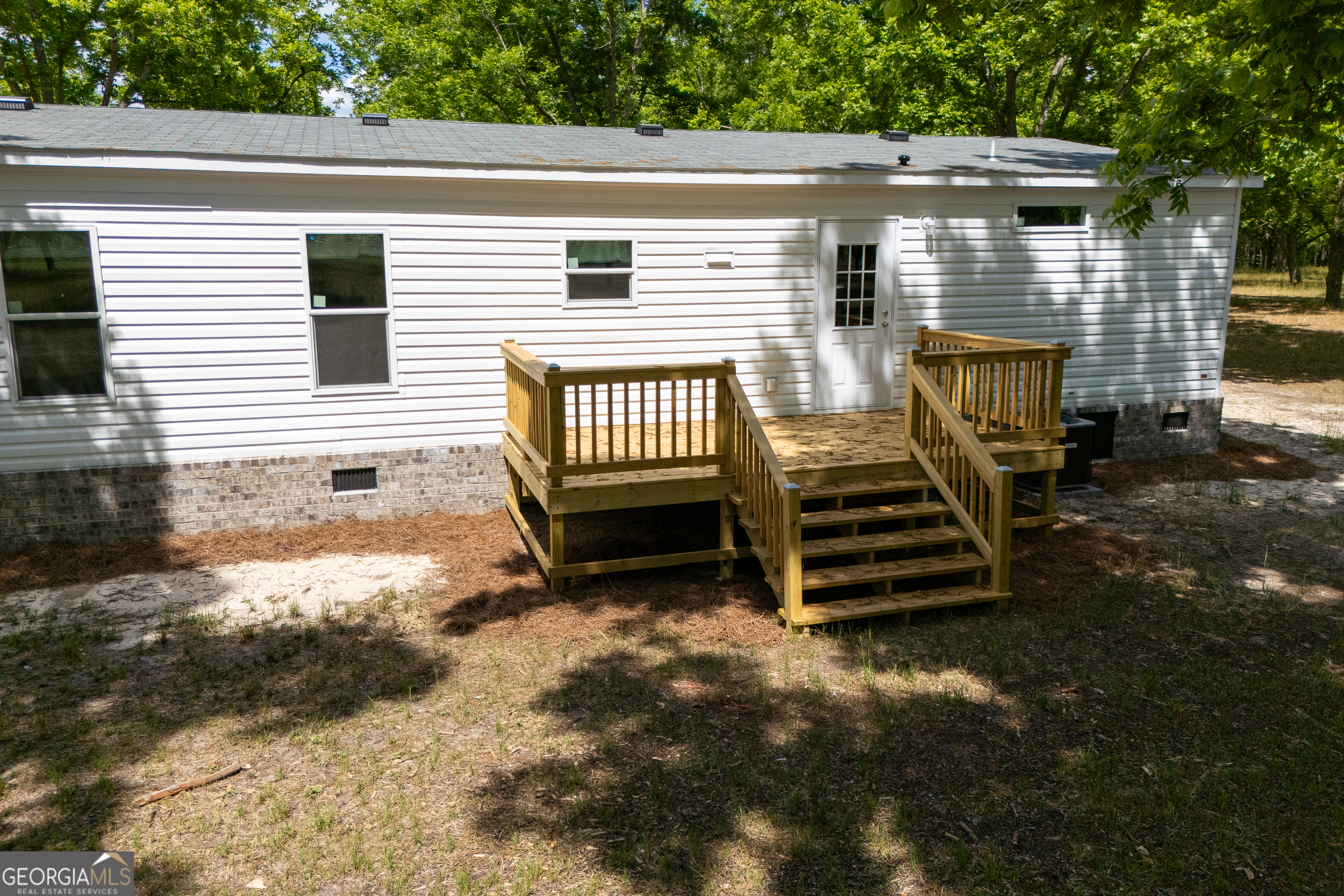 2853 Lake Lannell Road Odum GA 31555