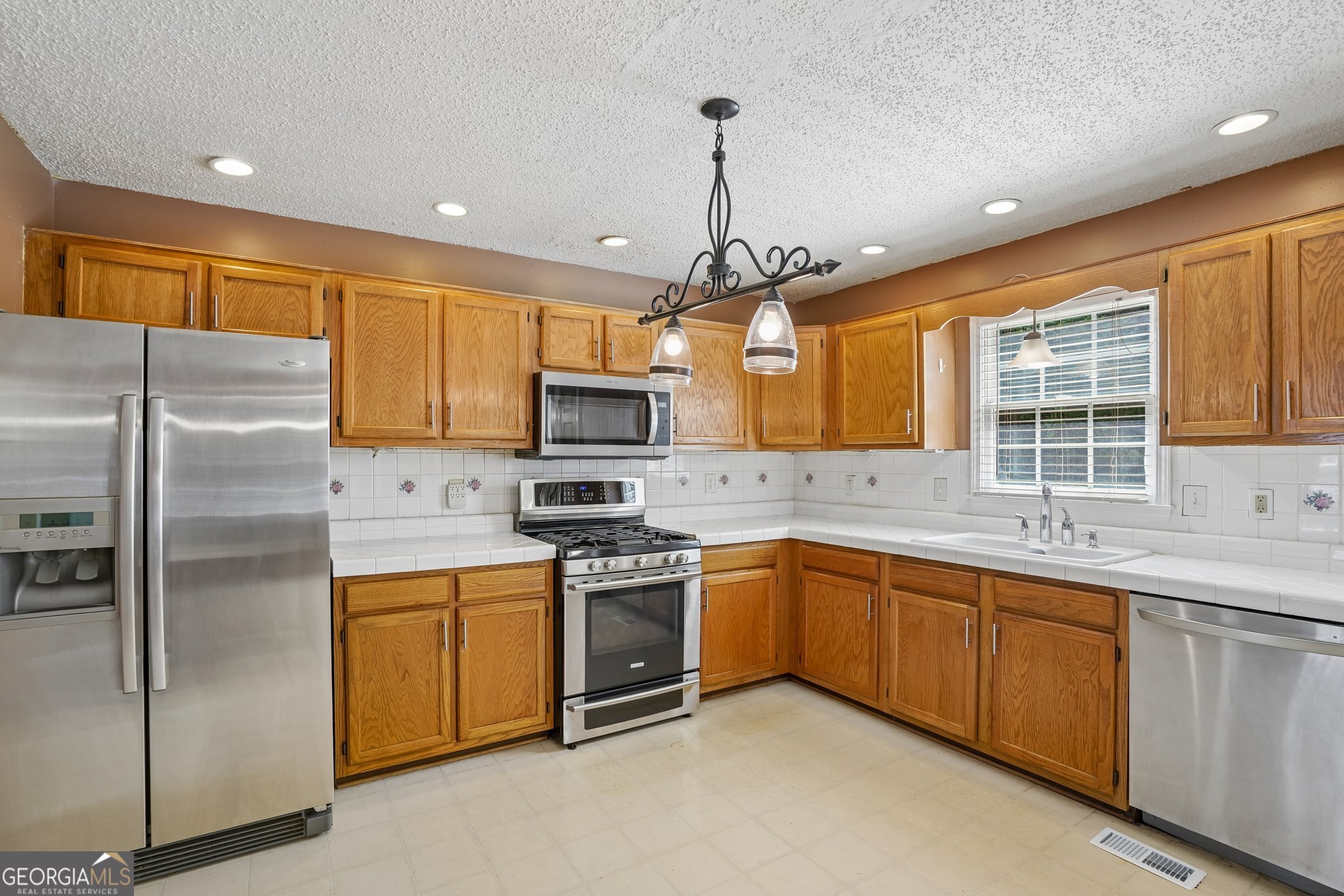 243 Abbington Way Douglasville GA 30134