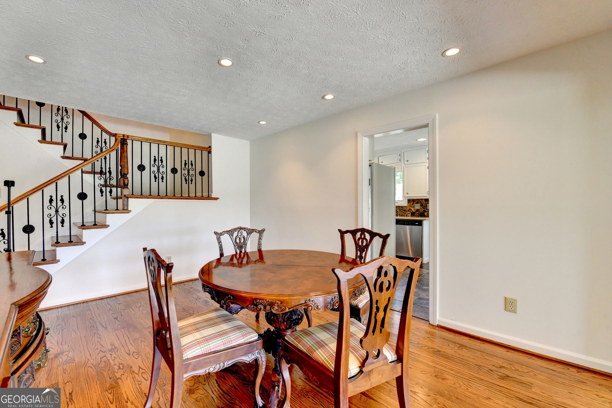 145 Kinross Court Roswell GA 30076
