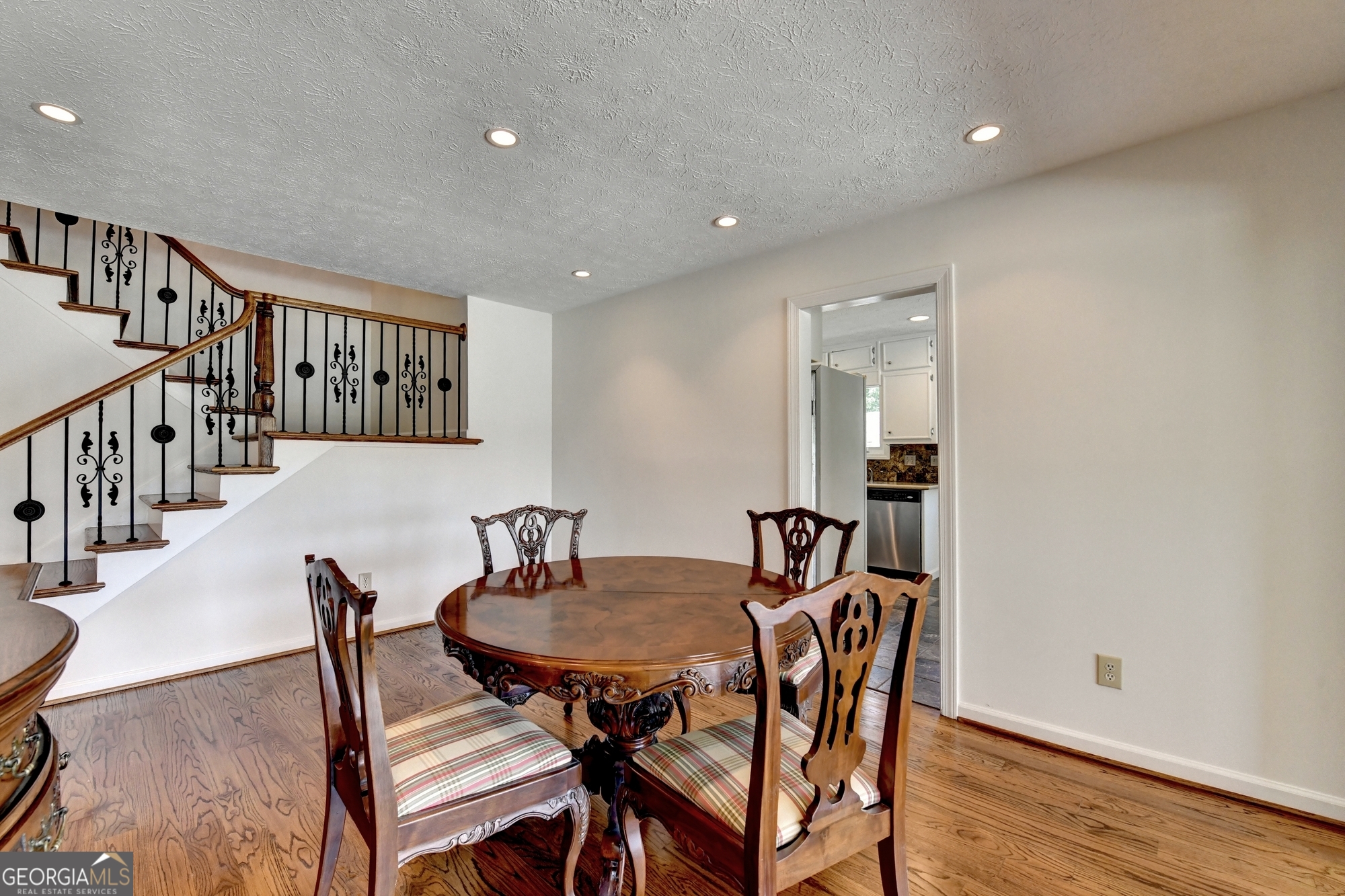 145 Kinross Court Roswell GA 30076
