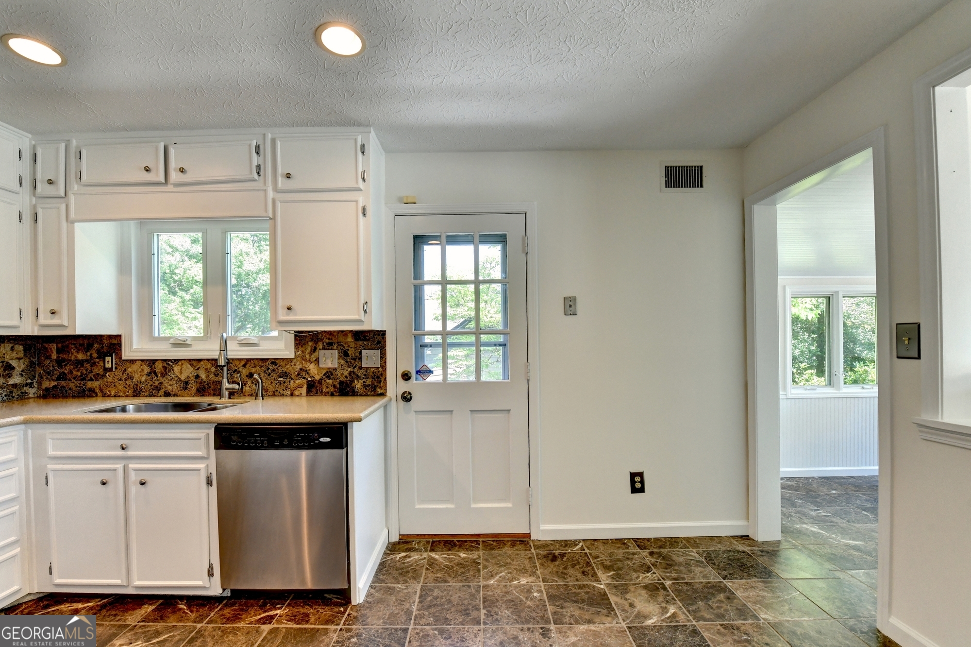 145 Kinross Court Roswell GA 30076
