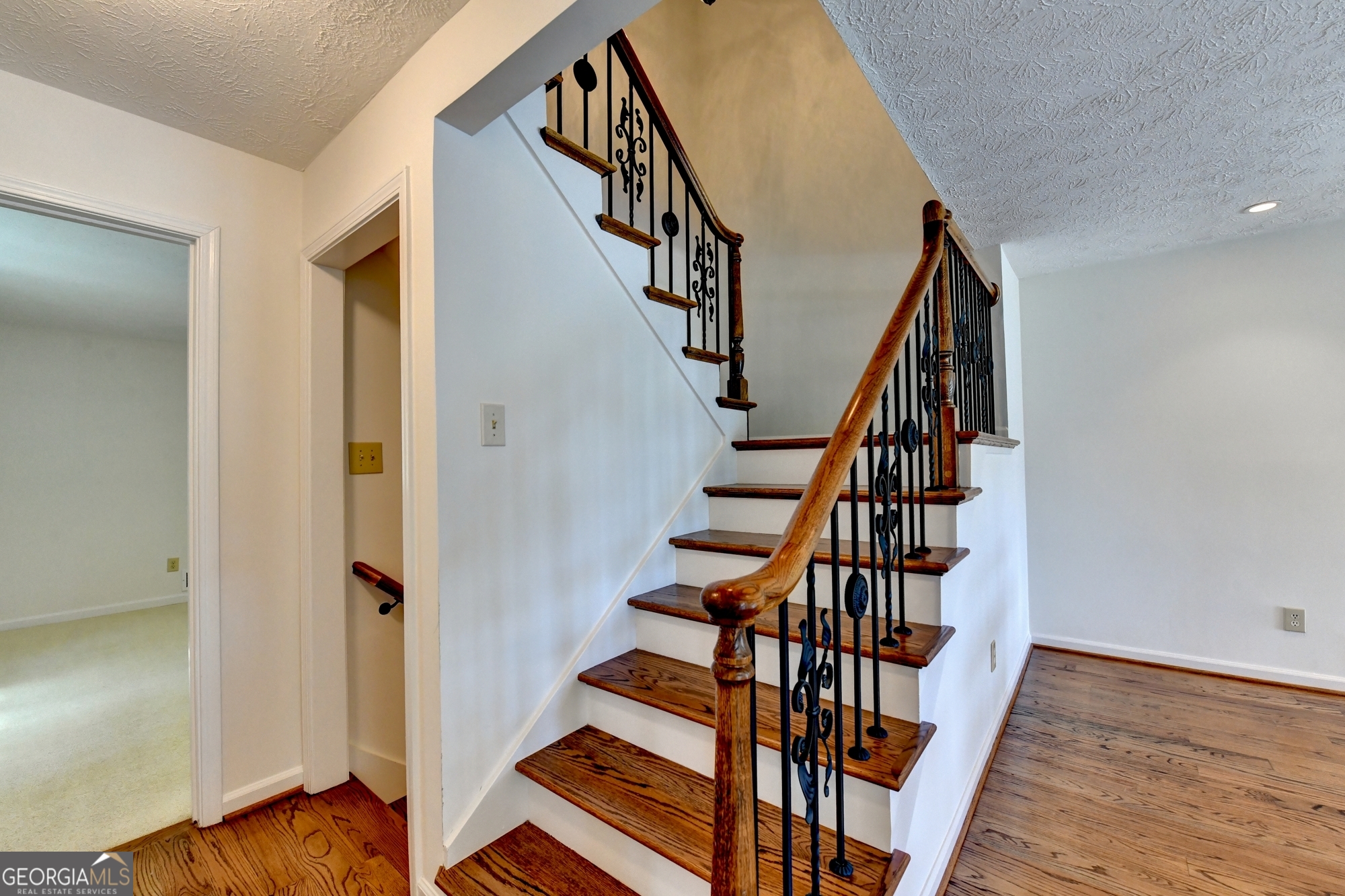 145 Kinross Court Roswell GA 30076