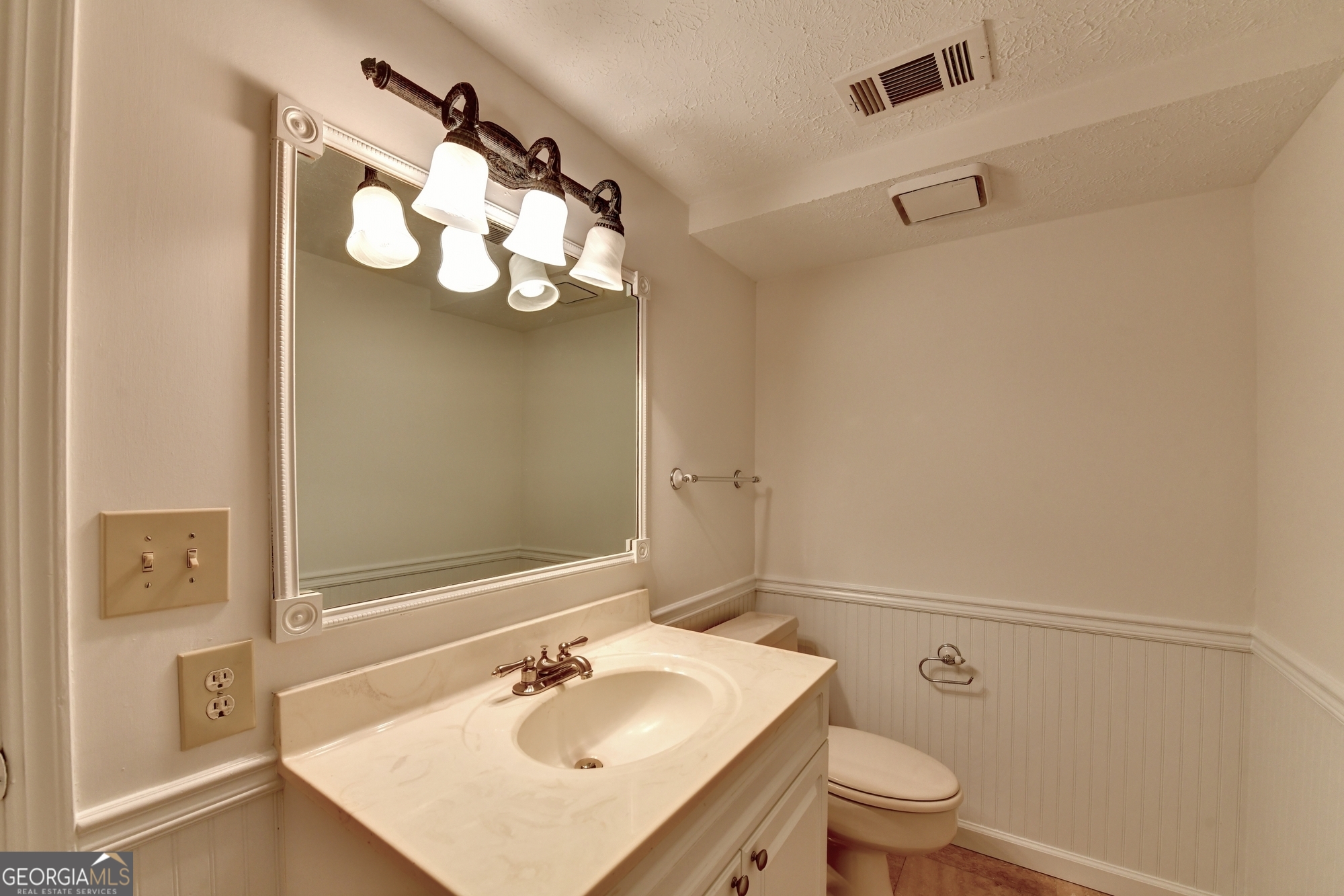 145 Kinross Court Roswell GA 30076