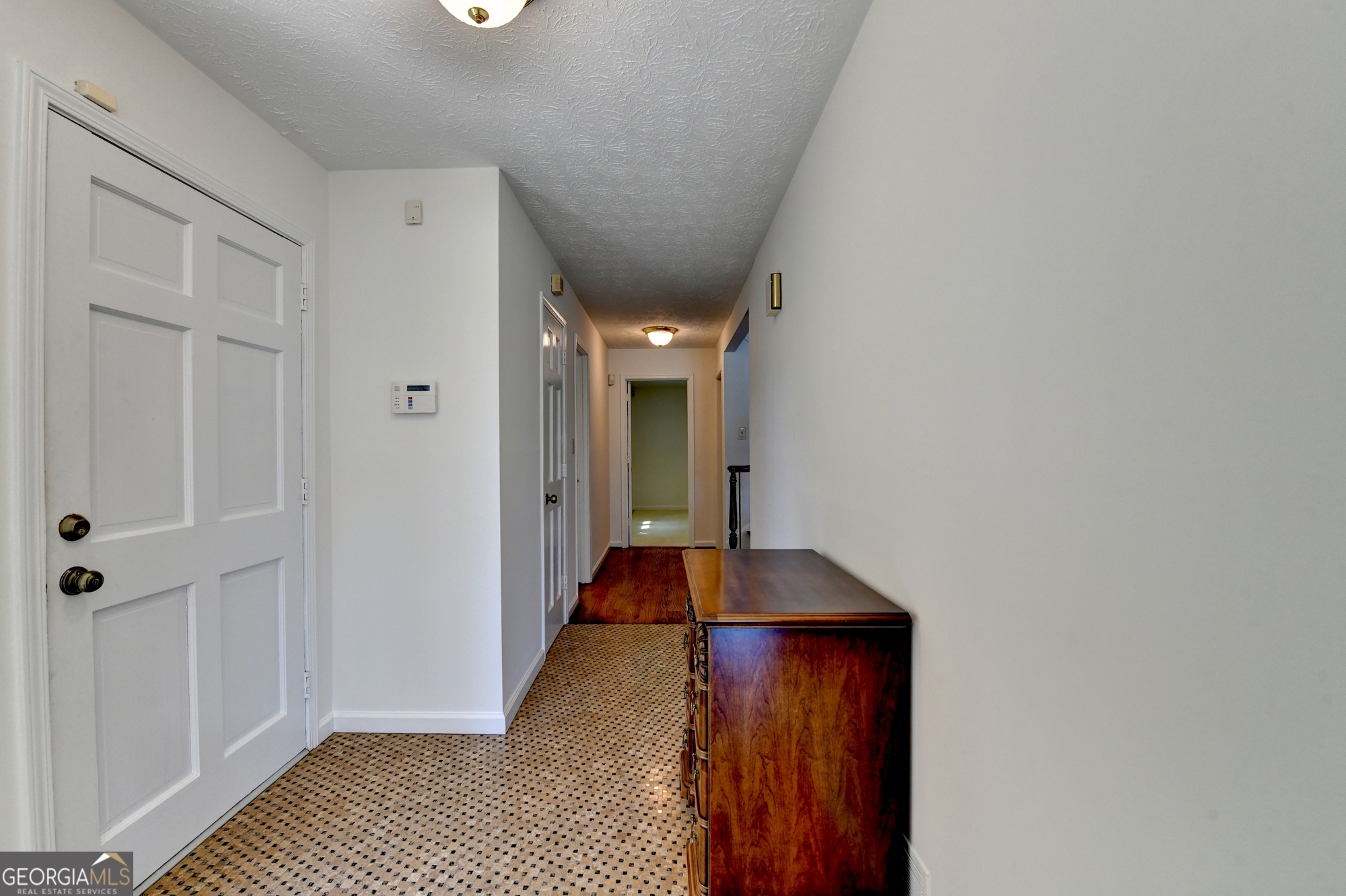 145 Kinross Court Roswell GA 30076