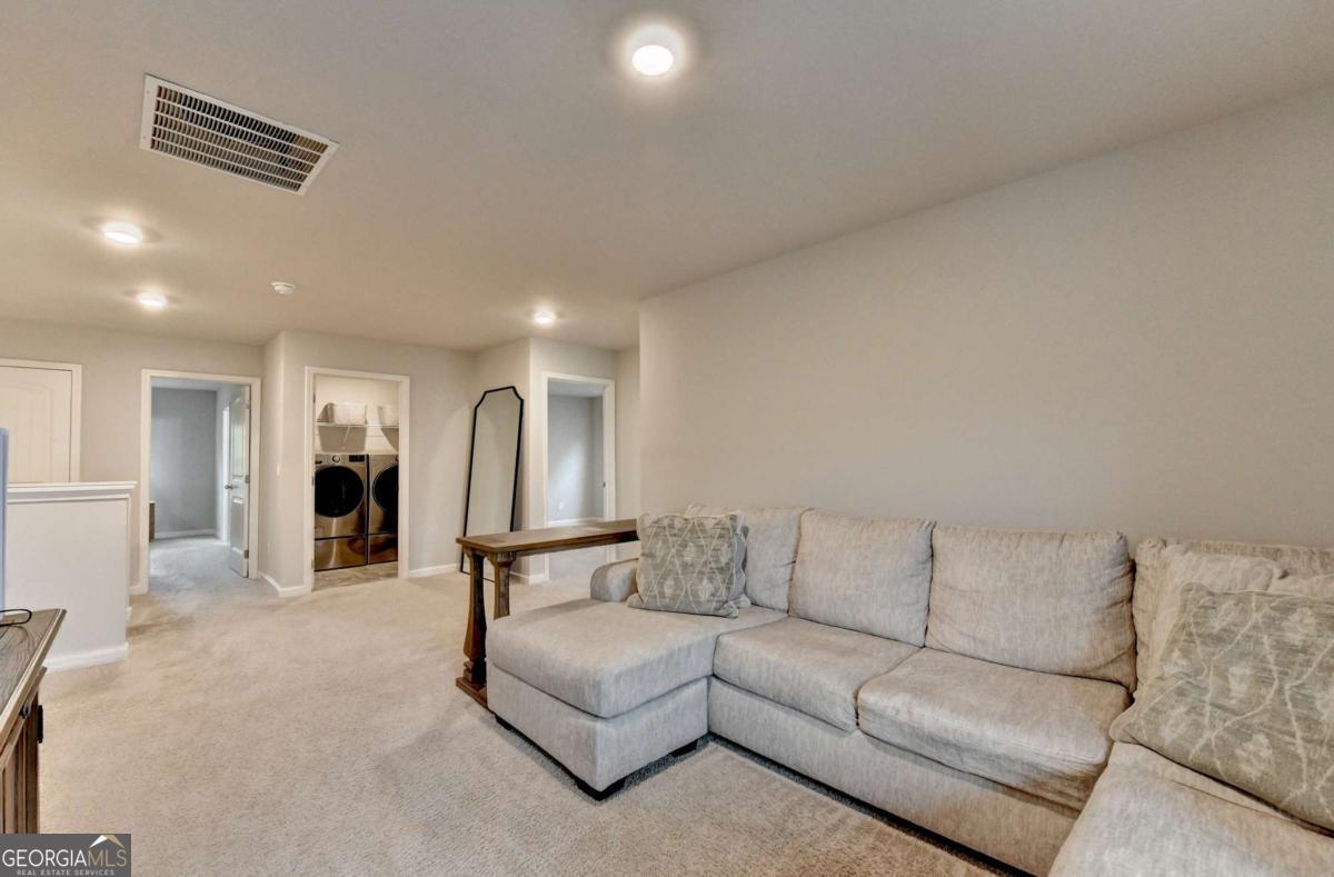 6817 Scarlet Oak Way Flowery Branch GA 30542