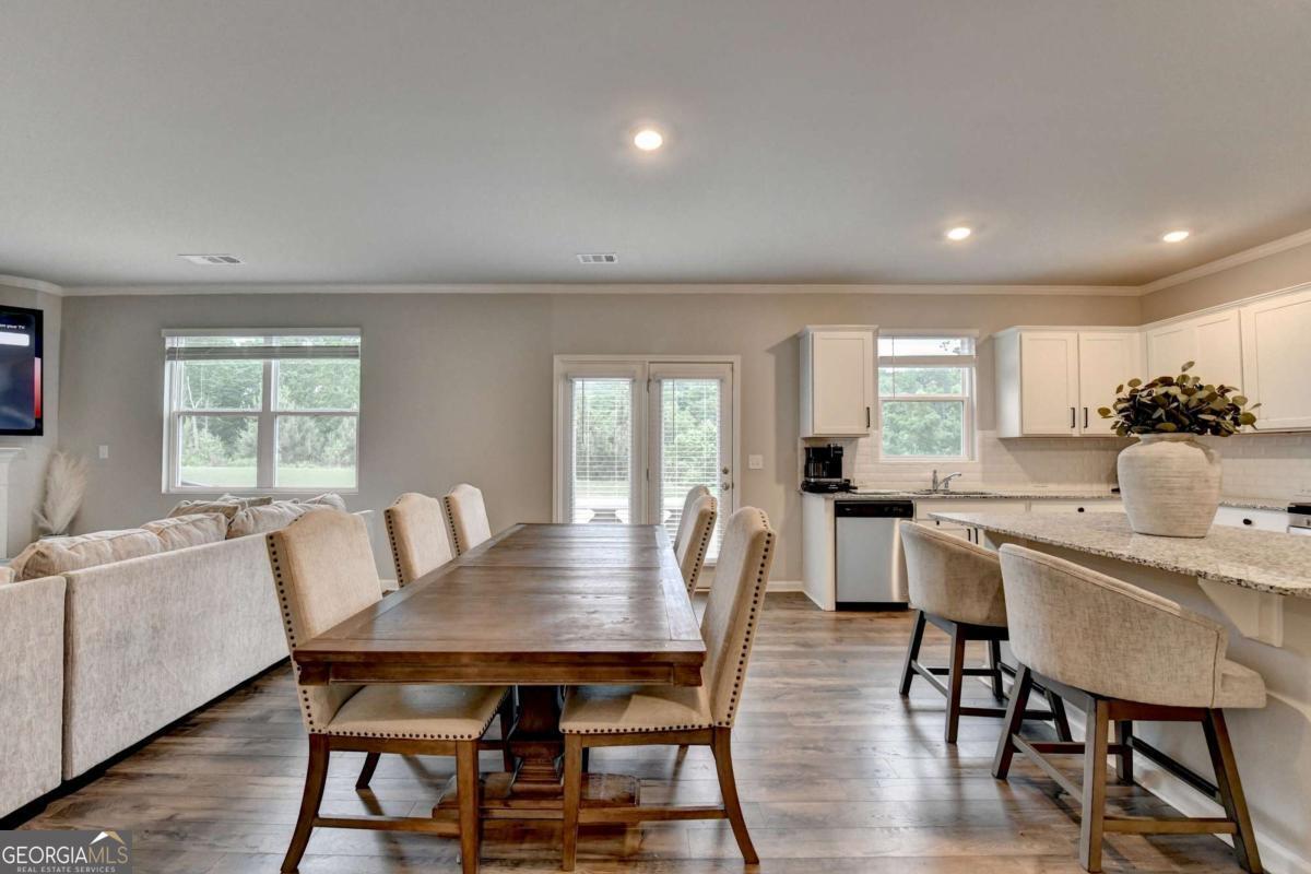 6817 Scarlet Oak Way Flowery Branch GA 30542