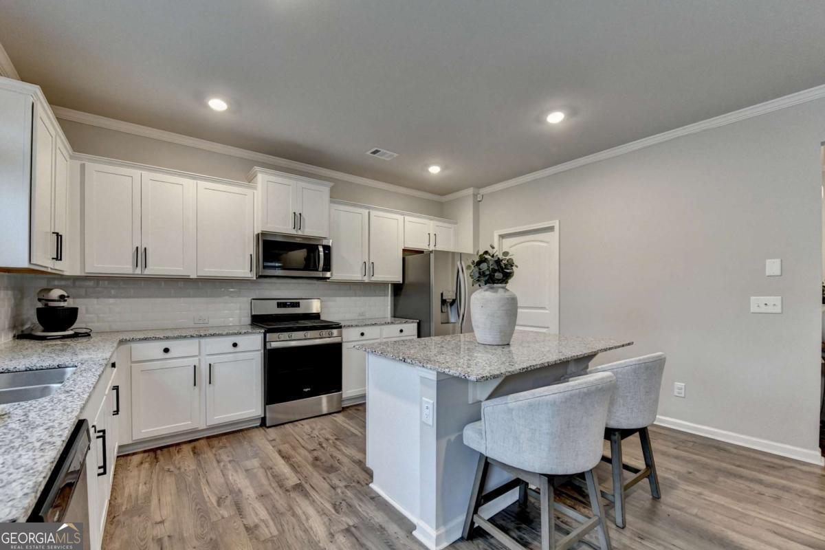 6817 Scarlet Oak Way Flowery Branch GA 30542