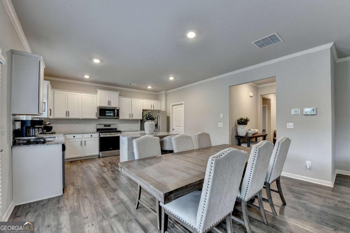 6817 Scarlet Oak Way Flowery Branch GA 30542