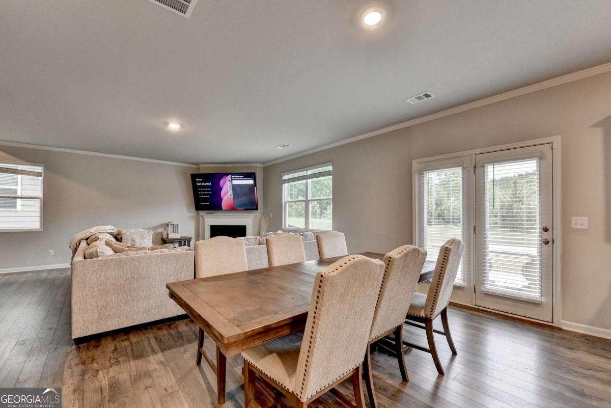 6817 Scarlet Oak Way Flowery Branch GA 30542