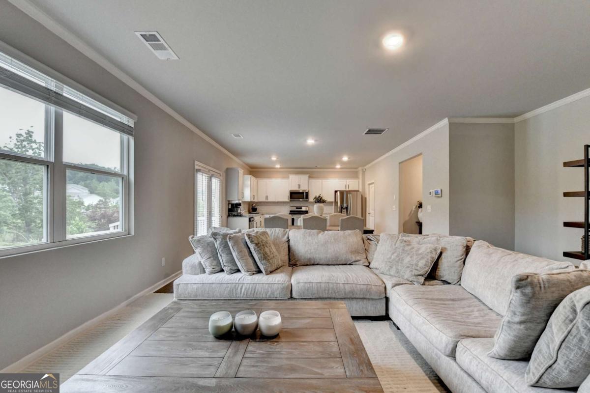 6817 Scarlet Oak Way Flowery Branch GA 30542