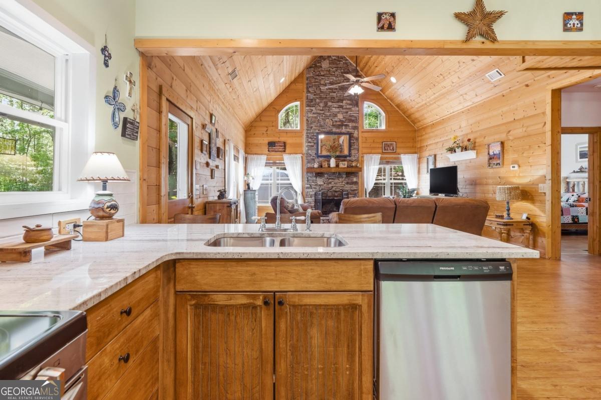 97 Cypress Circle Ellijay GA 30540