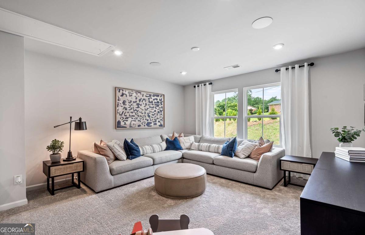 6146 Marigold Way Atlanta GA 30349