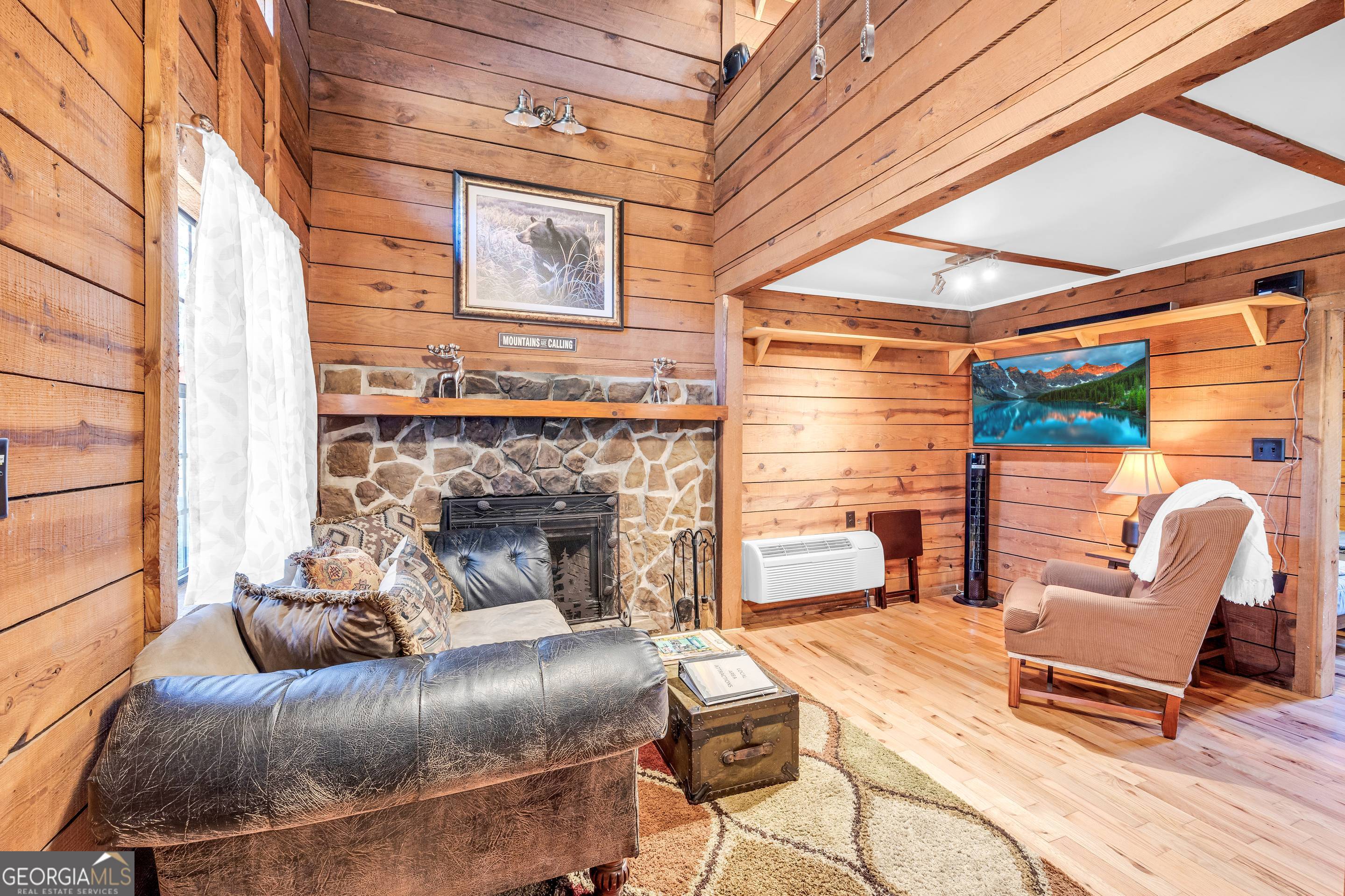 284 & 286 Duncan Bridge Road Sautee Nacoochee GA 30571